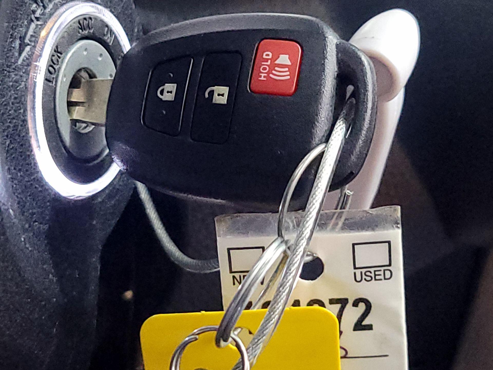 Thumbnail: 2018 Toyota RAV4 - 20