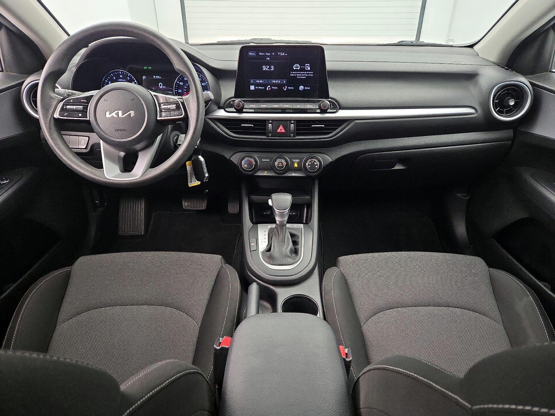 Thumbnail: 2023 Kia Forte - 9