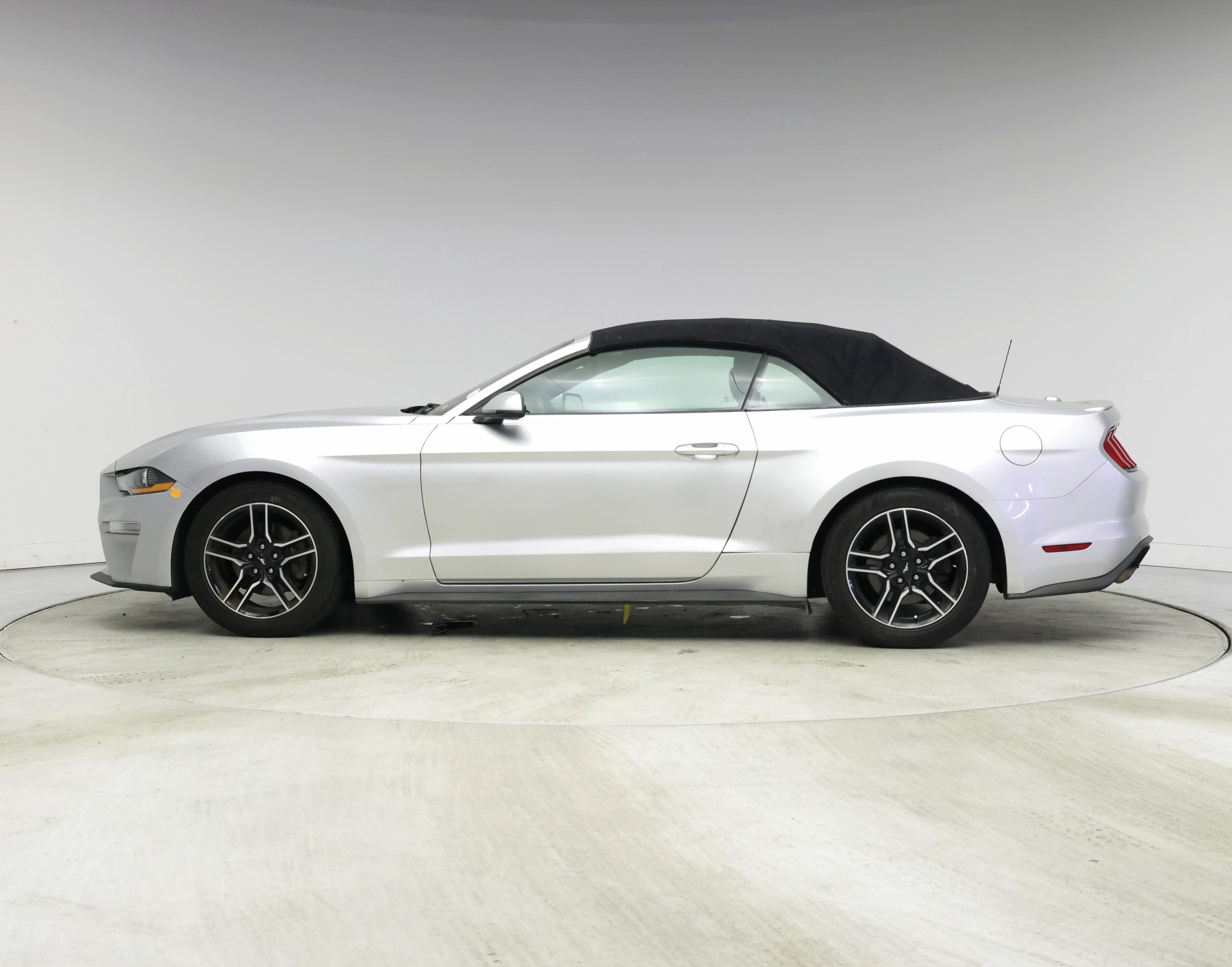 Thumbnail: 2018 Ford Mustang - 3