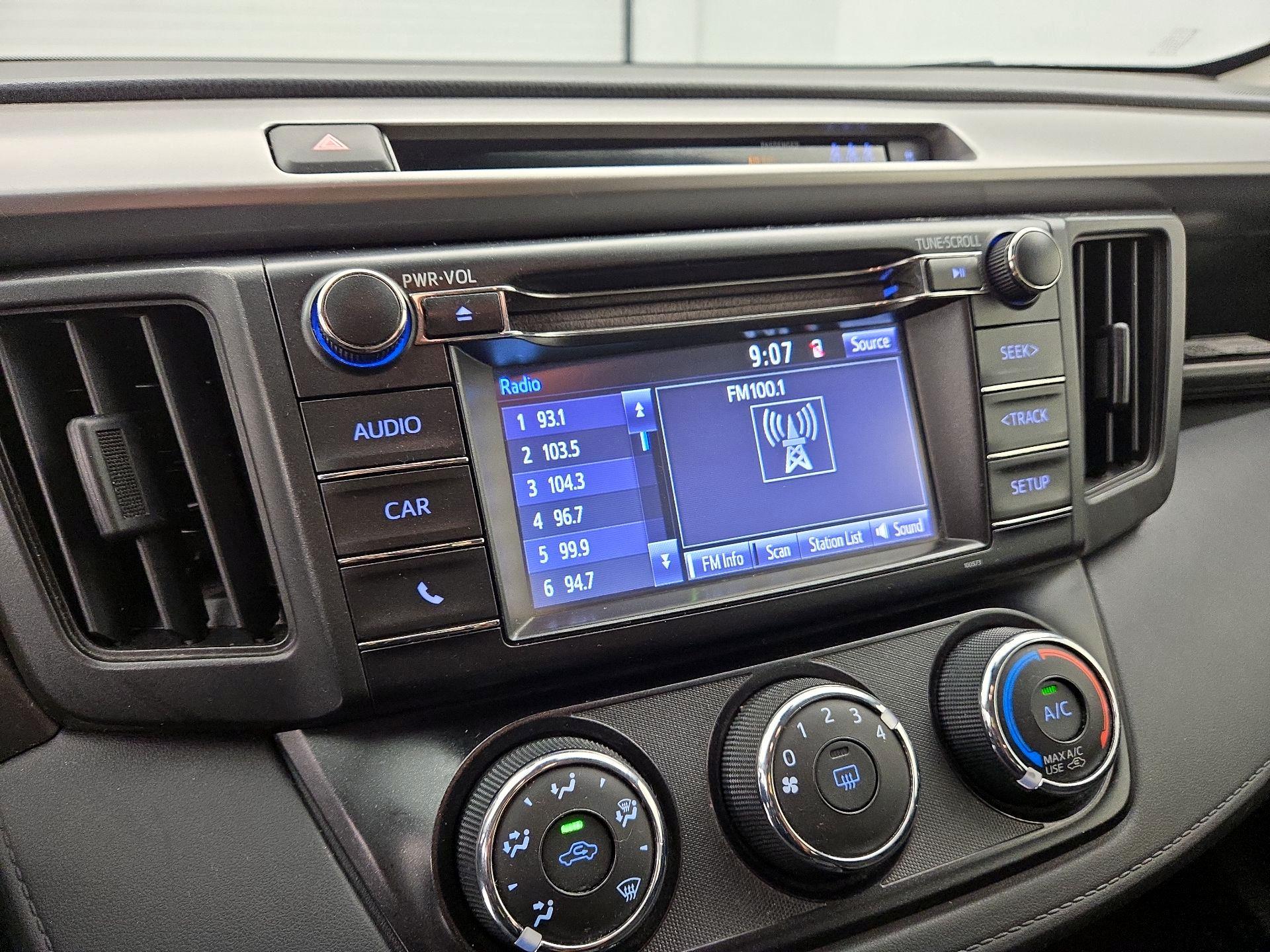 Thumbnail: 2017 Toyota RAV4 - 15