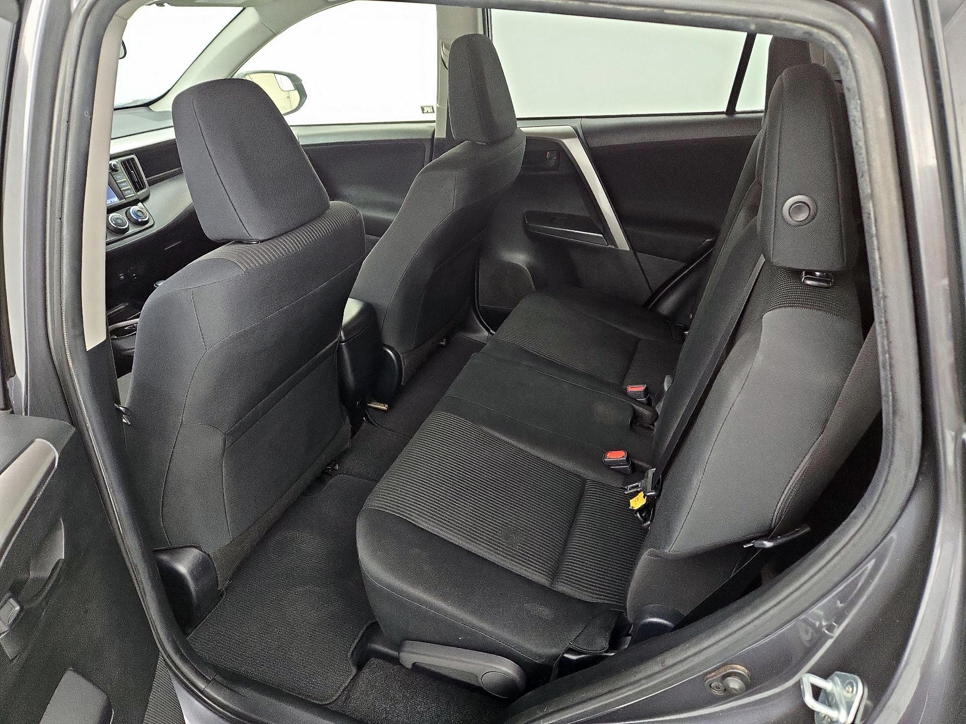 Thumbnail: 2017 Toyota RAV4 - 19