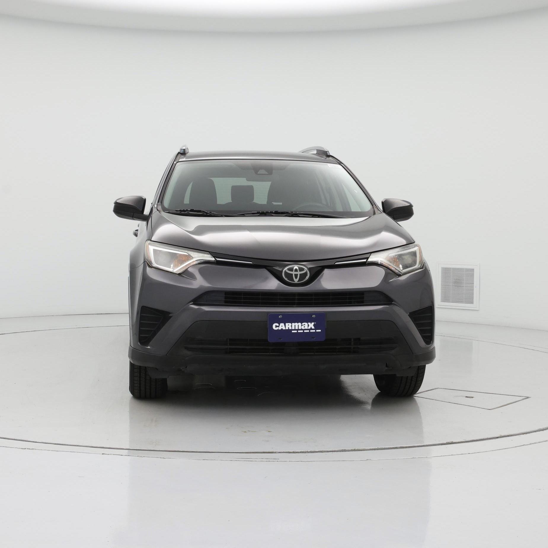 Thumbnail: 2017 Toyota RAV4 - 5