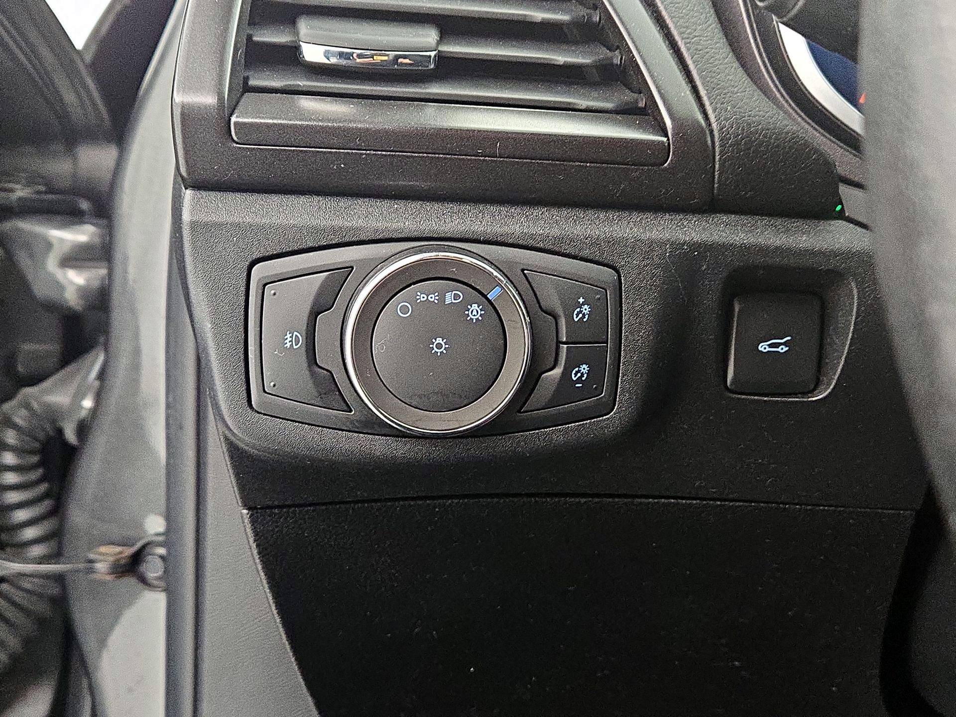 Thumbnail: 2019 Ford Fusion - 13