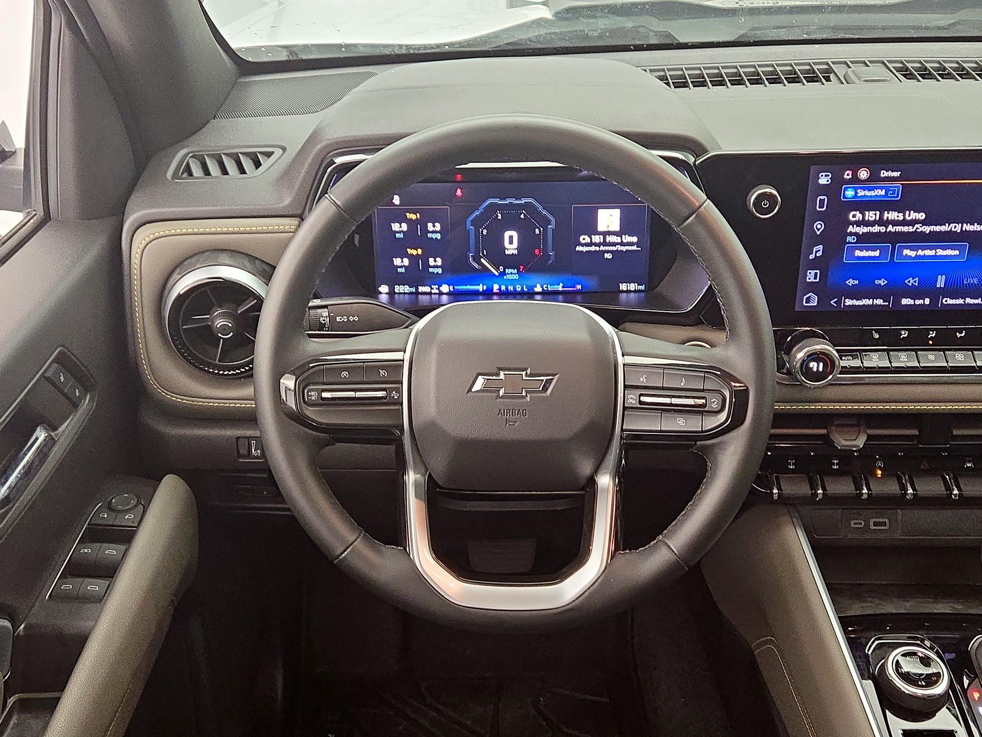 Thumbnail: 2024 Chevrolet Colorado - 10