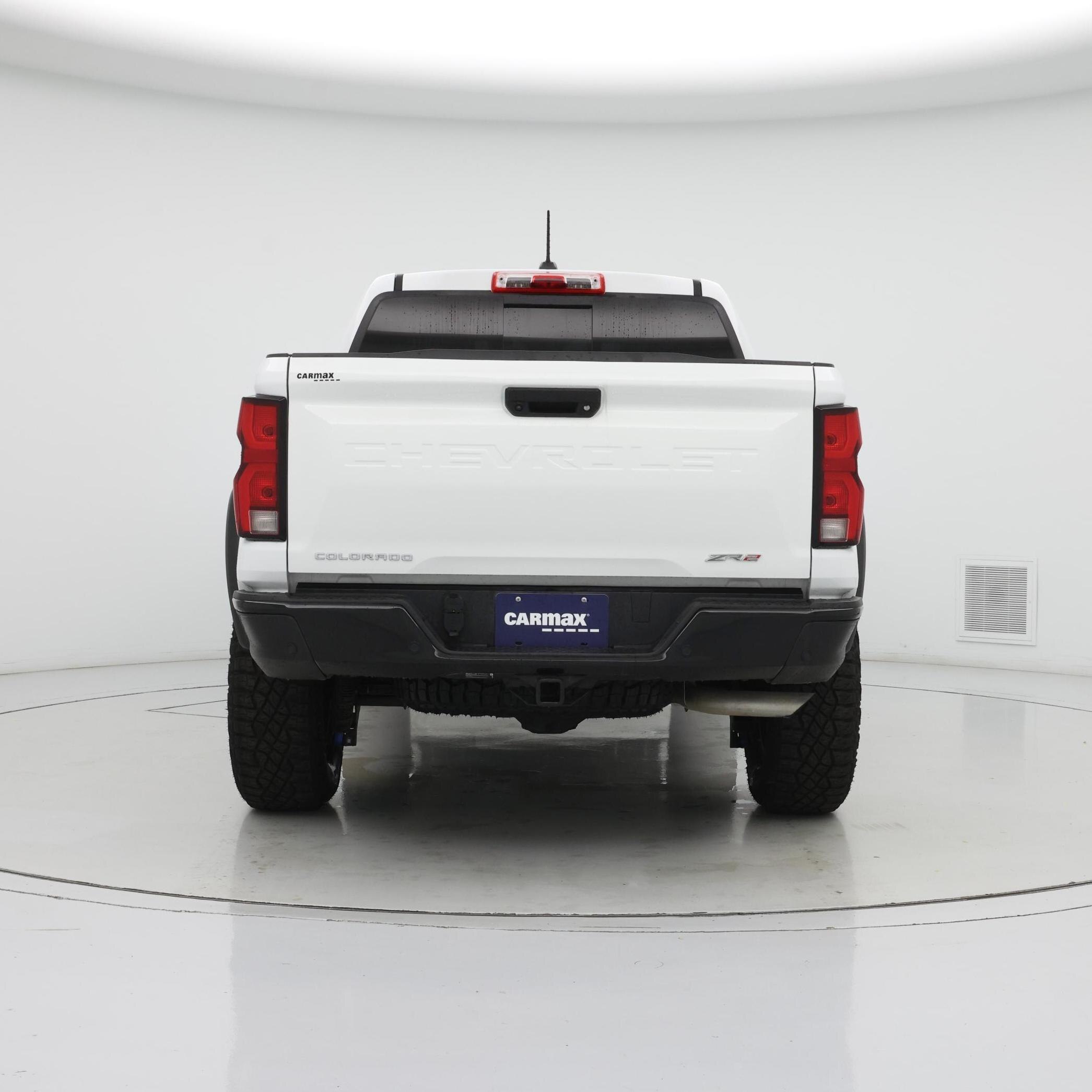 Thumbnail: 2024 Chevrolet Colorado - 6