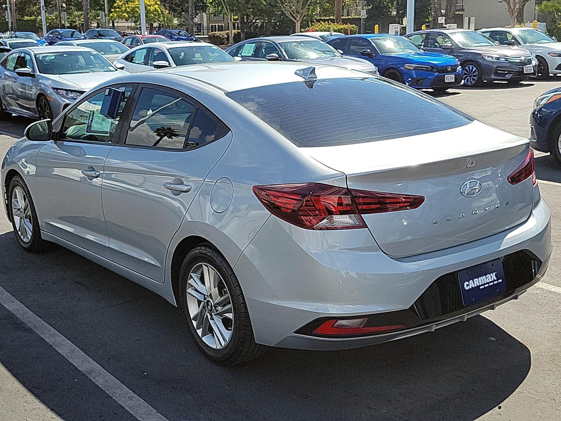 Thumbnail: 2020 Hyundai Elantra - 7