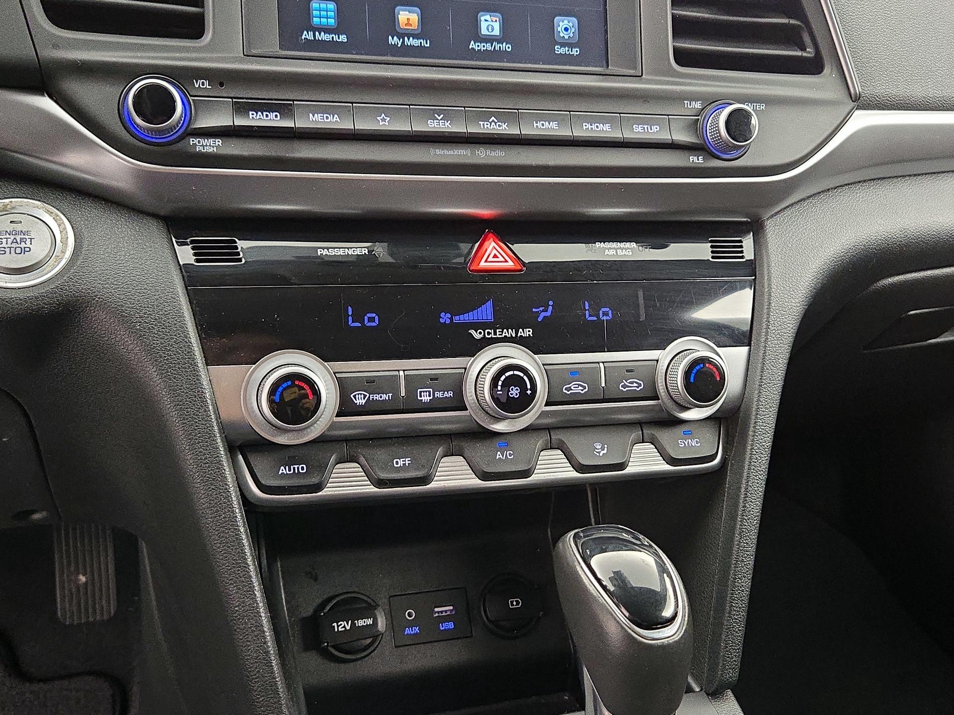 Thumbnail: 2020 Hyundai Elantra - 16