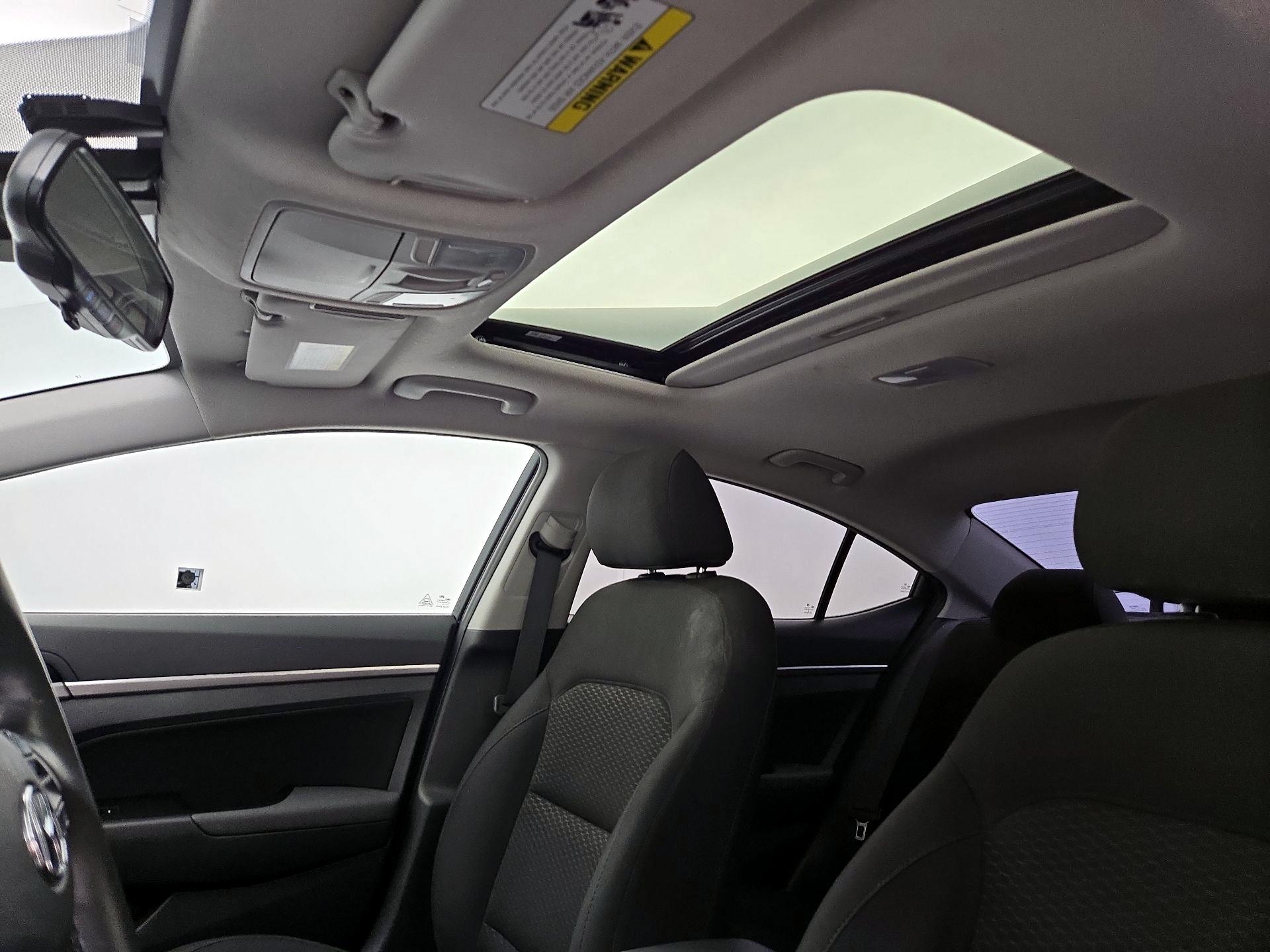 Thumbnail: 2020 Hyundai Elantra - 19
