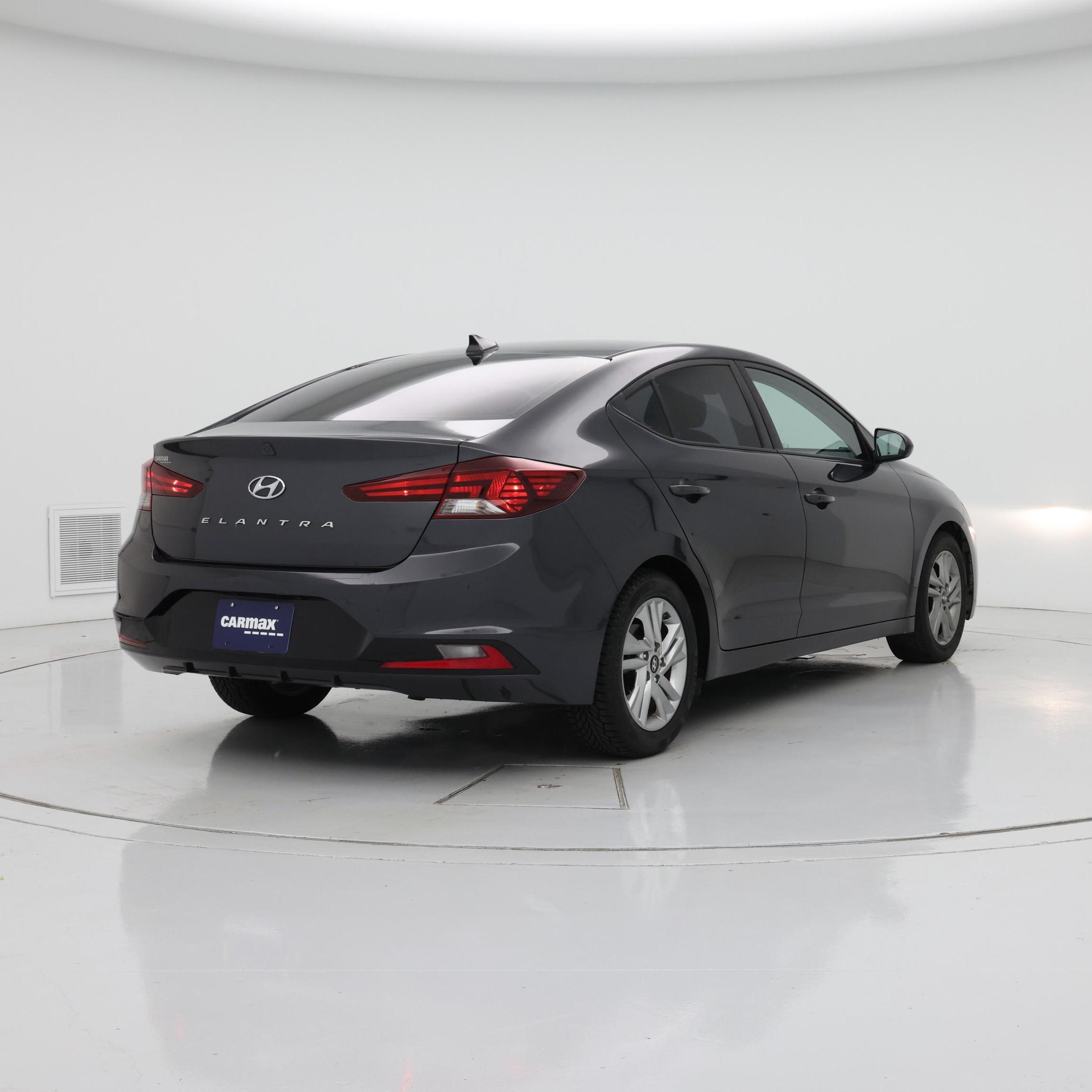 Thumbnail: 2020 Hyundai Elantra - 8