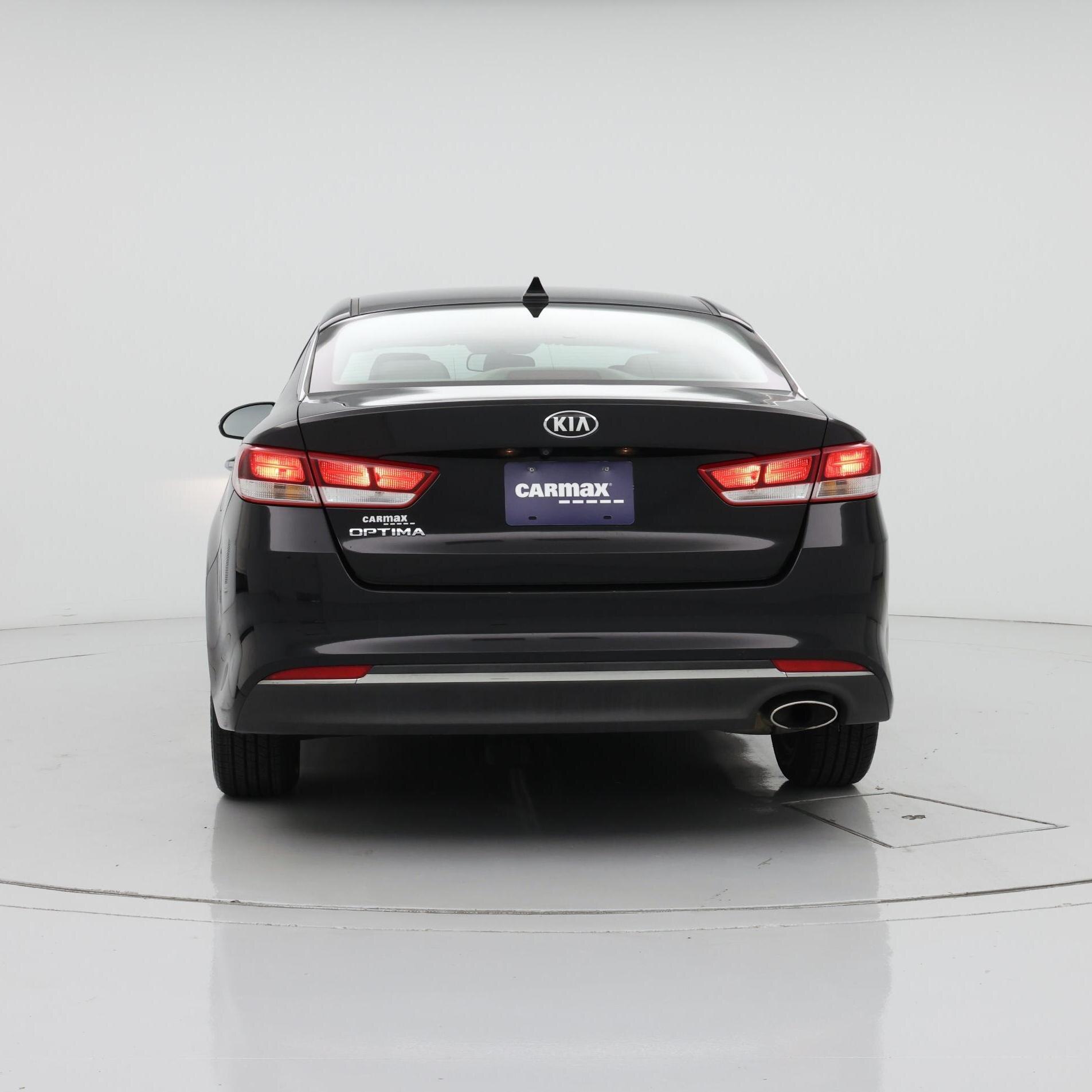 Thumbnail: 2016 Kia Optima - 6