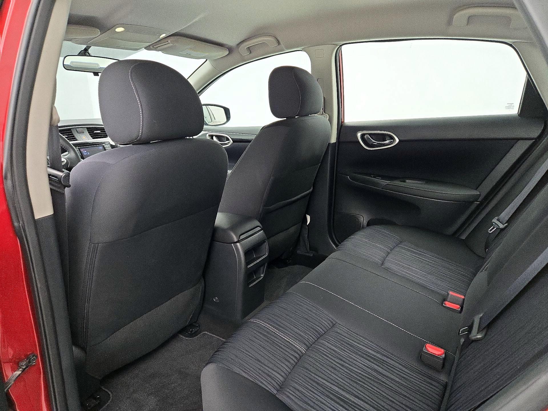 Thumbnail: 2017 Nissan Sentra - 19