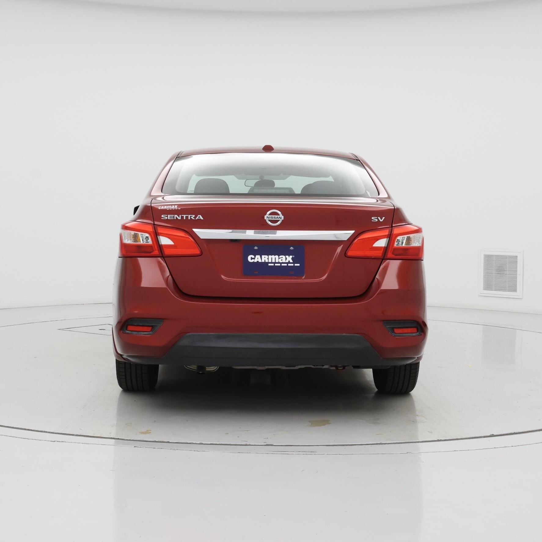 Thumbnail: 2017 Nissan Sentra - 6