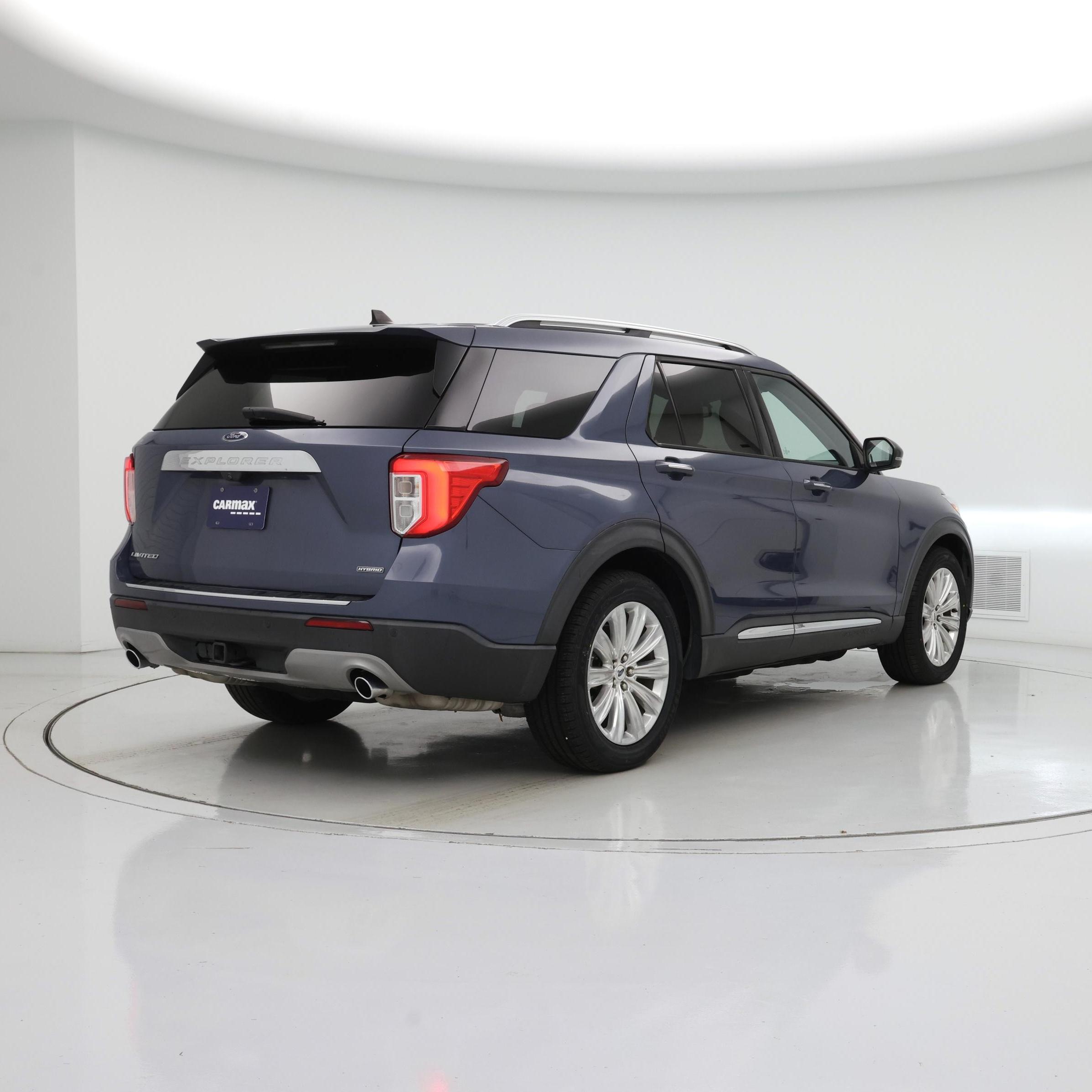 Thumbnail: 2021 Ford Explorer - 8