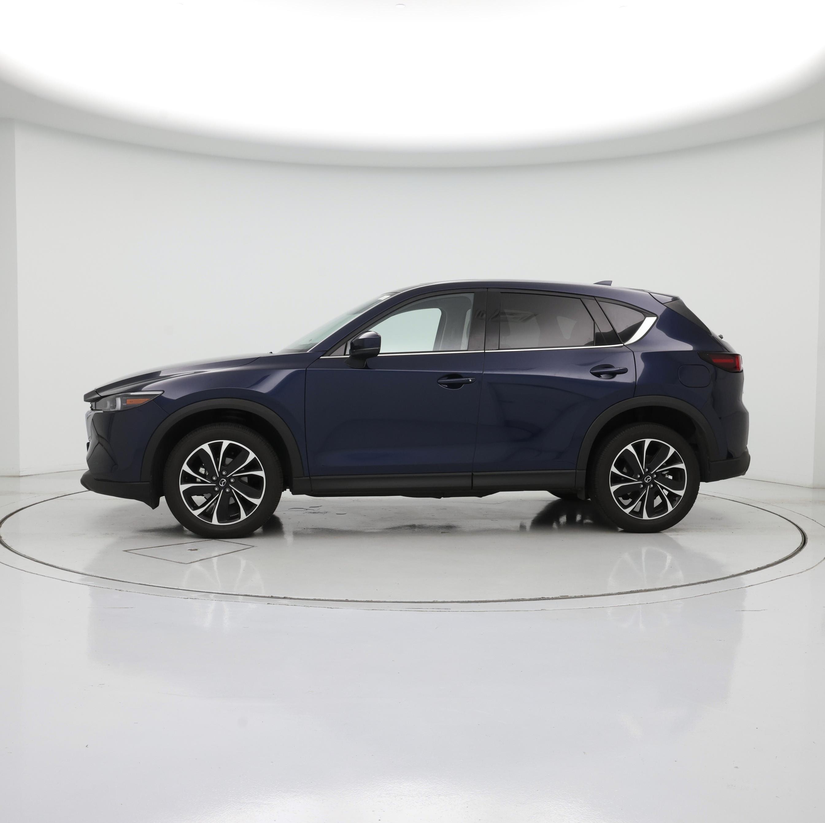 Thumbnail: 2023 Mazda CX-5 - 3
