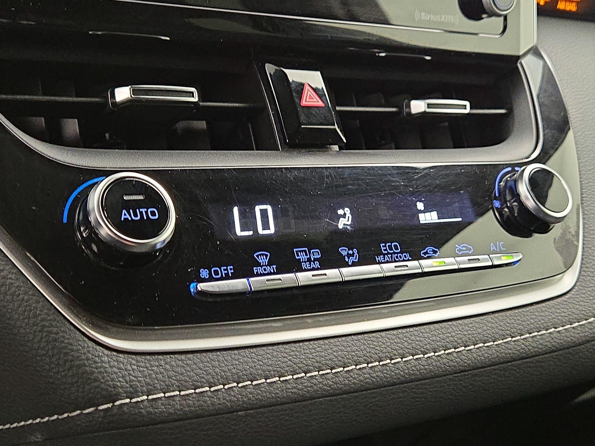 Thumbnail: 2022 Toyota Corolla - 16