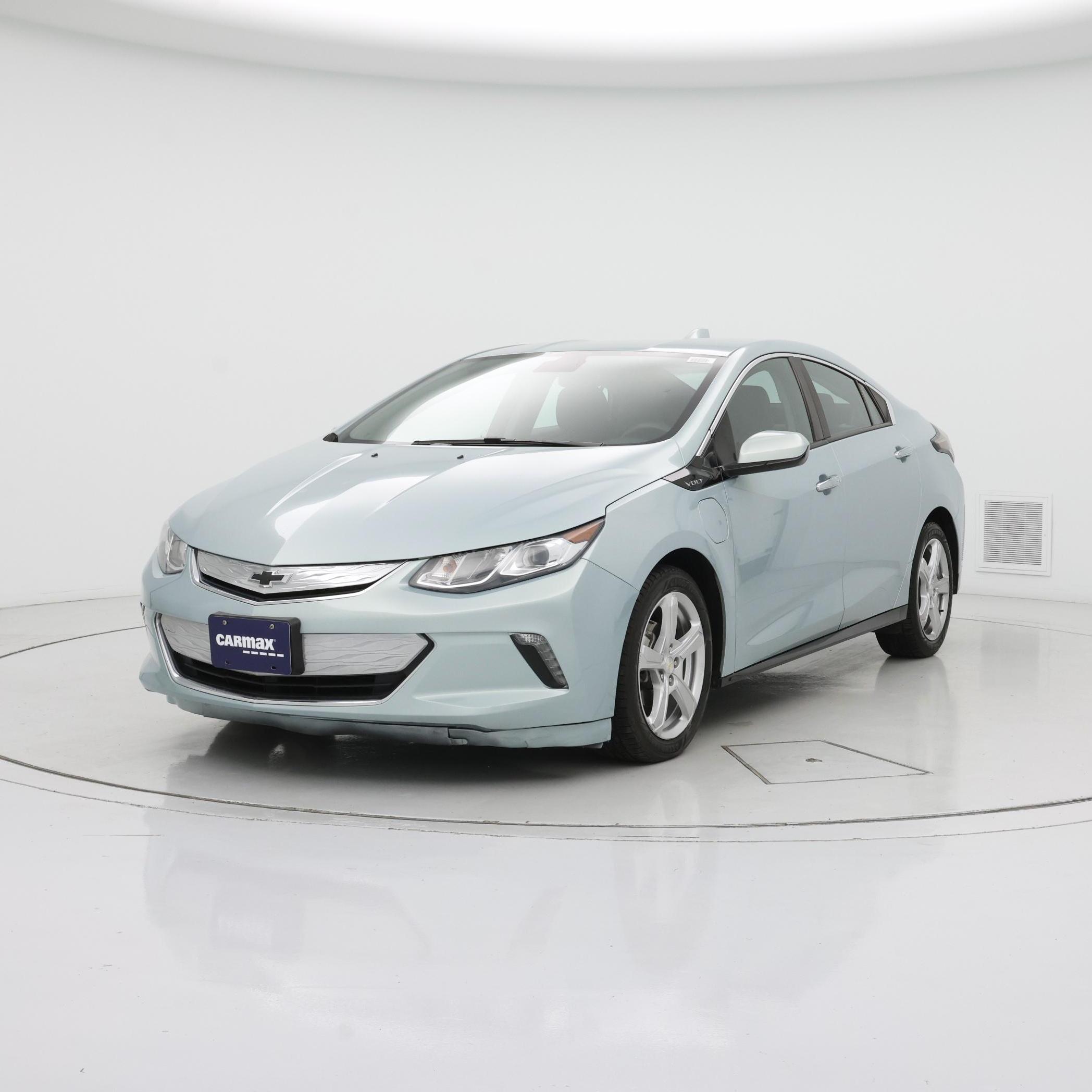 Thumbnail: 2019 Chevrolet Volt - 4