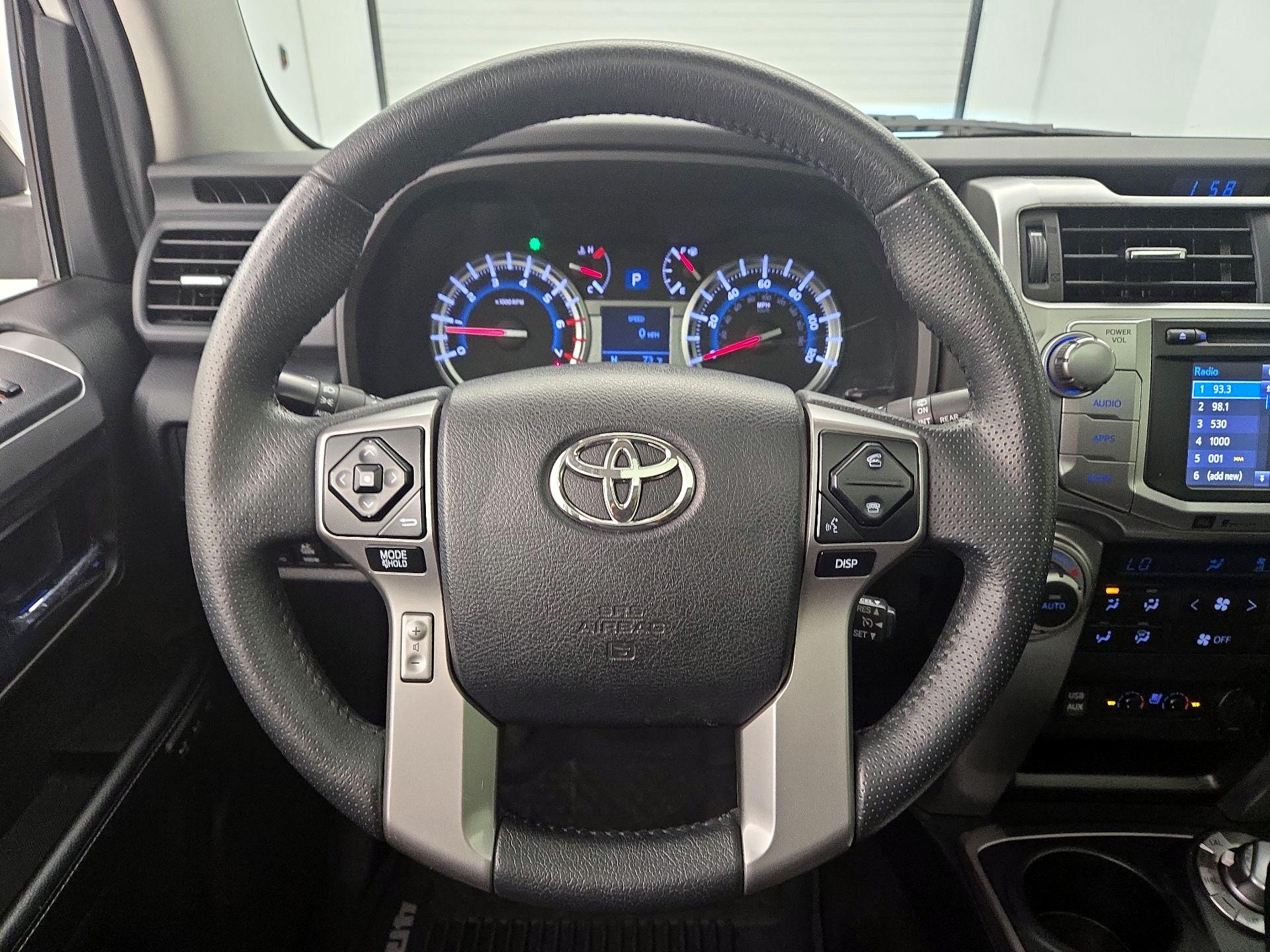 Thumbnail: 2018 Toyota 4Runner - 10