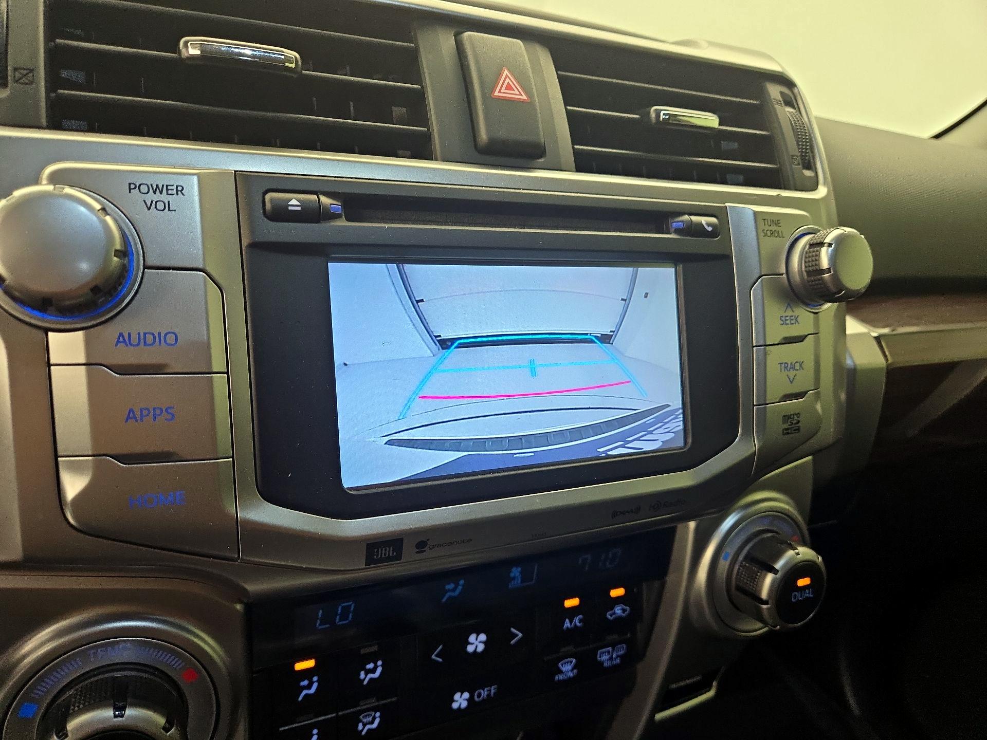 Thumbnail: 2018 Toyota 4Runner - 14