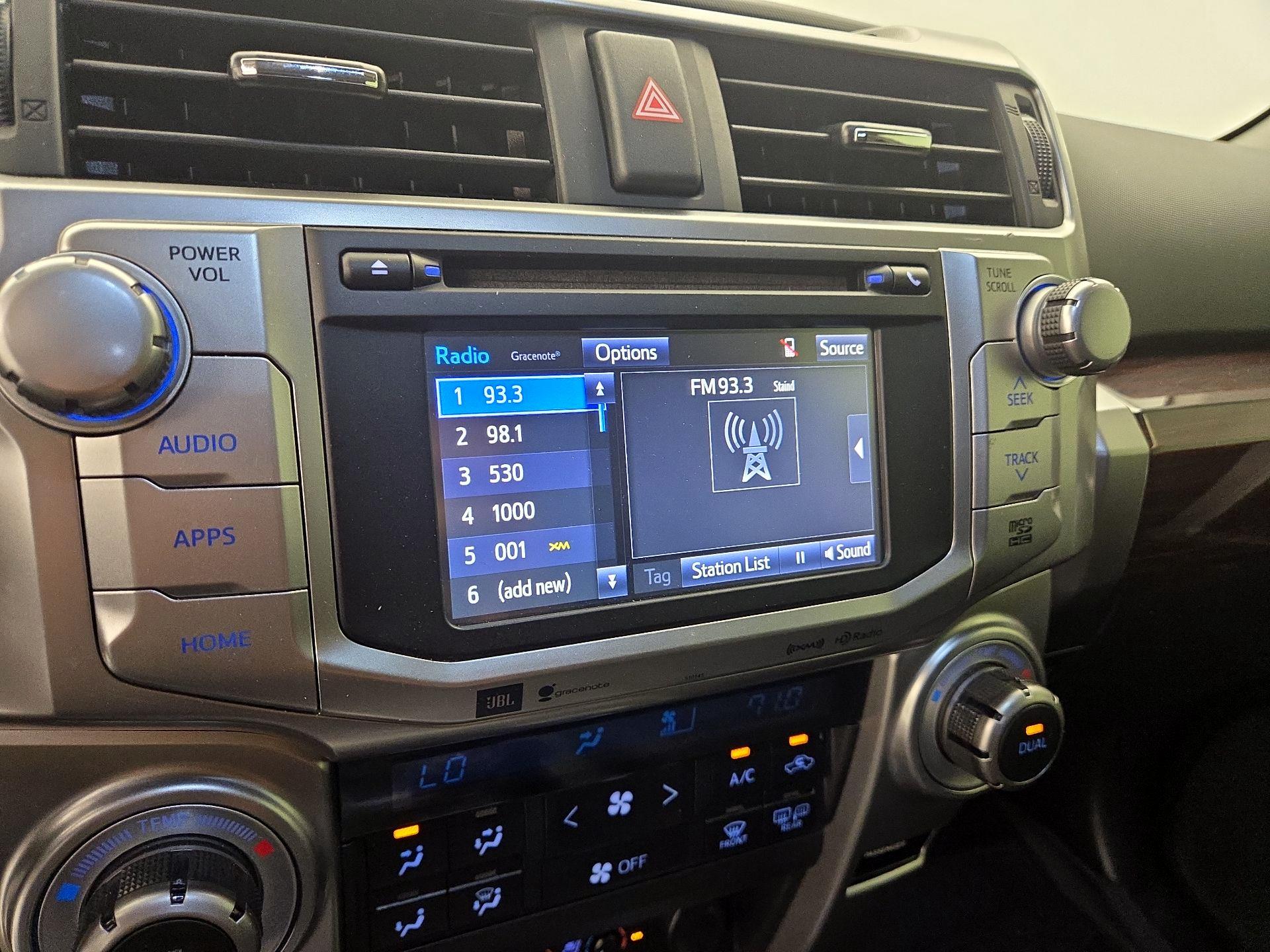 Thumbnail: 2018 Toyota 4Runner - 15