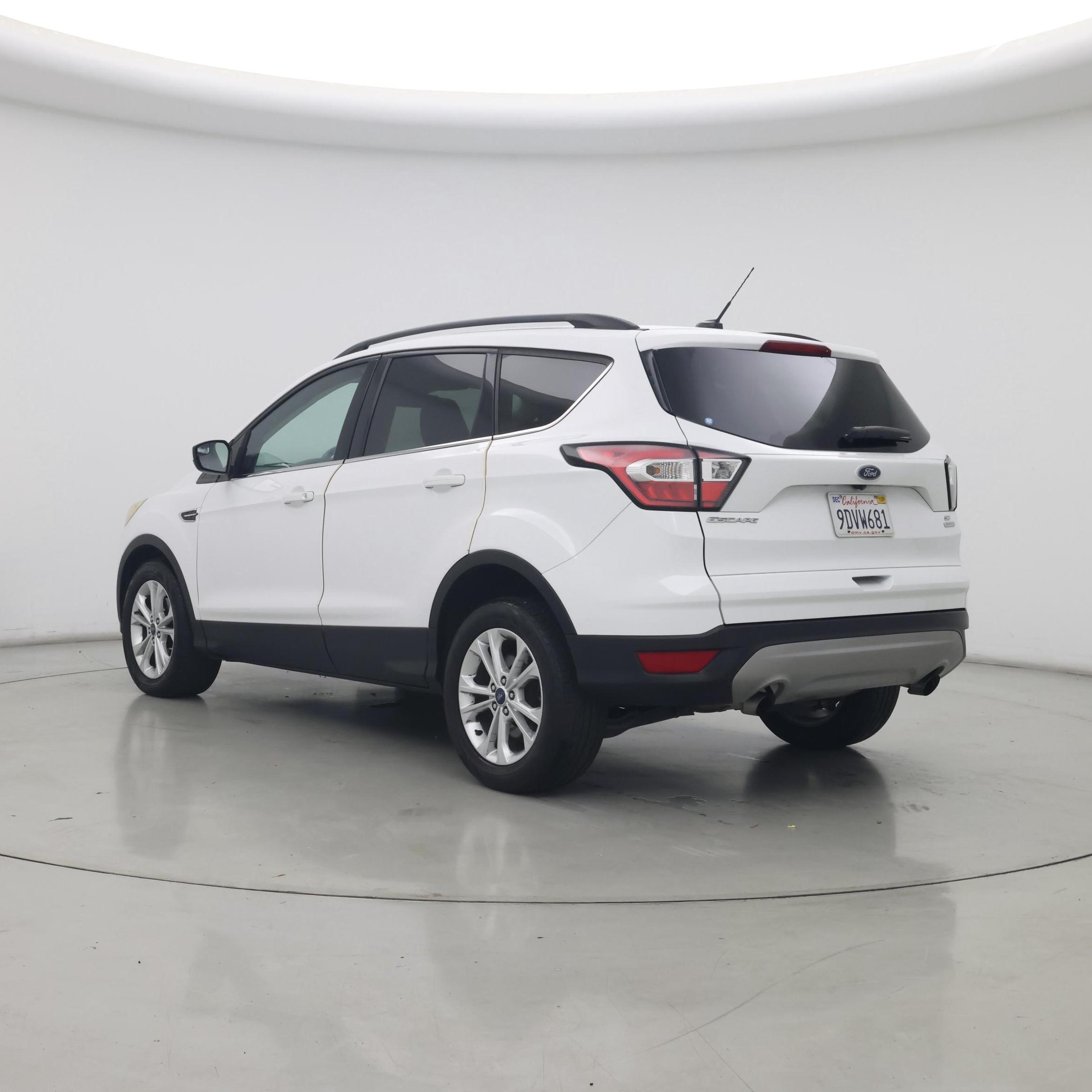 Thumbnail: 2018 Ford Escape - 2