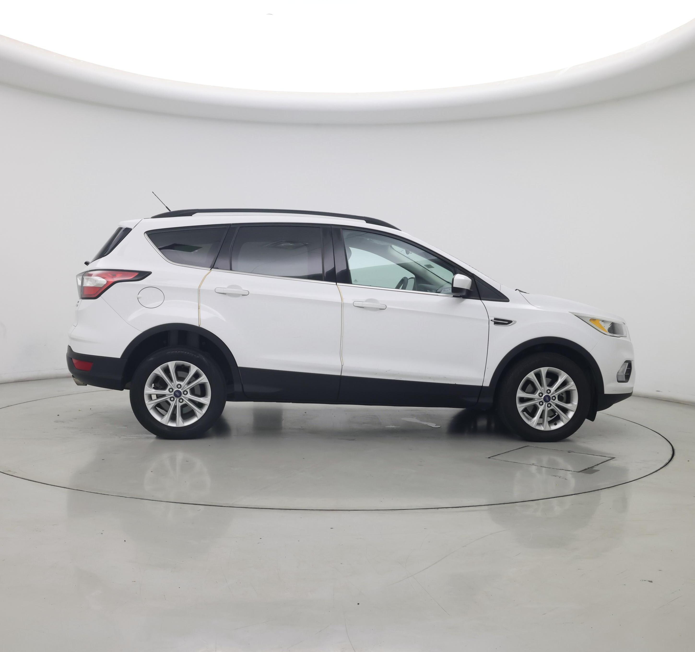 Thumbnail: 2018 Ford Escape - 7