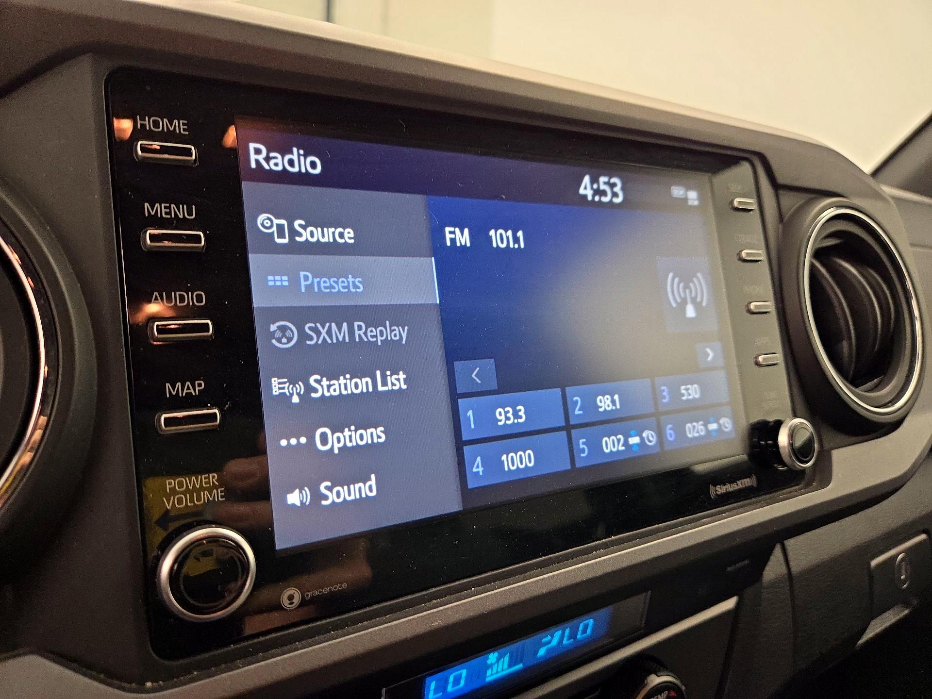 Thumbnail: 2023 Toyota Tacoma - 15