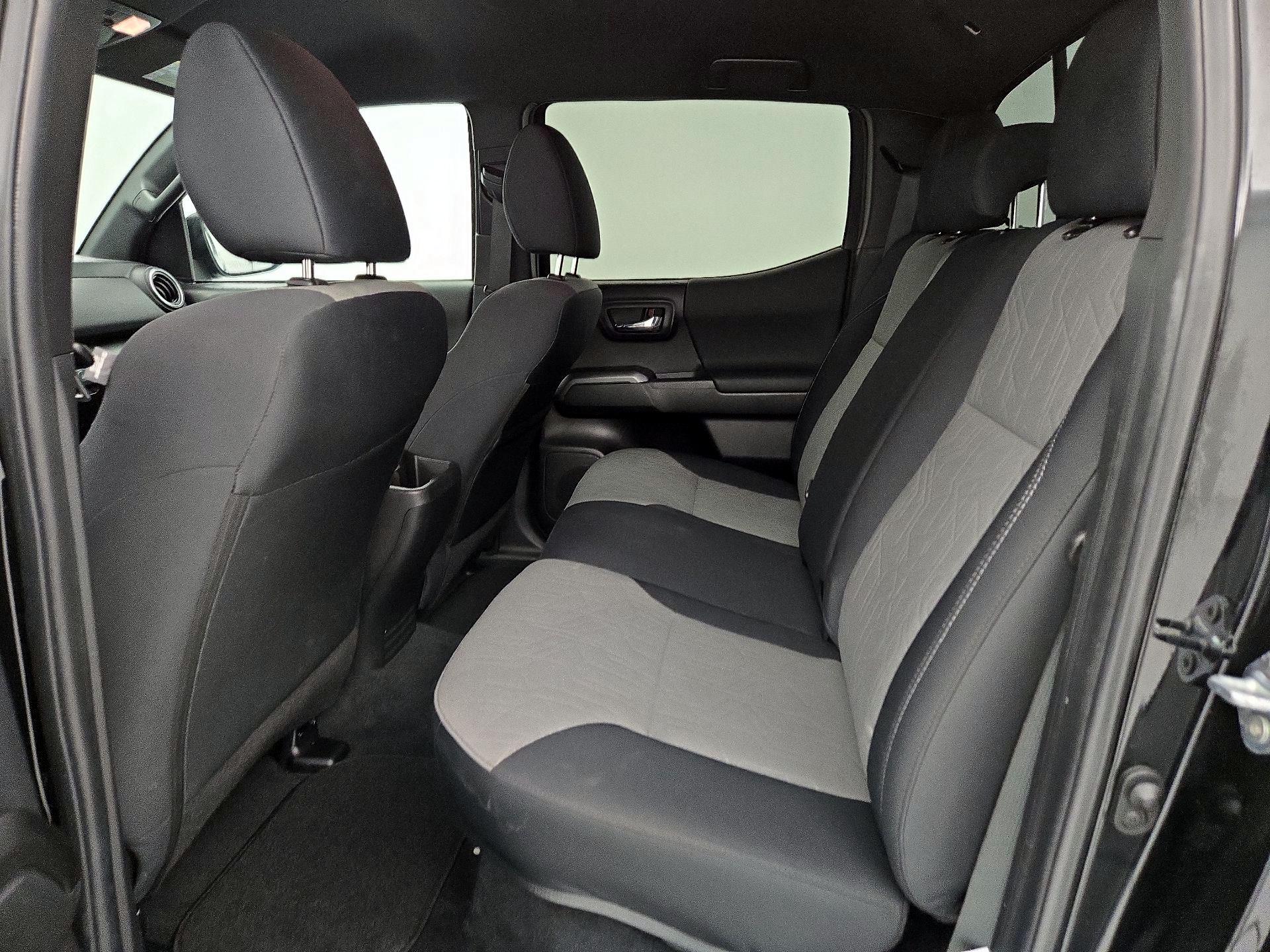 Thumbnail: 2023 Toyota Tacoma - 19