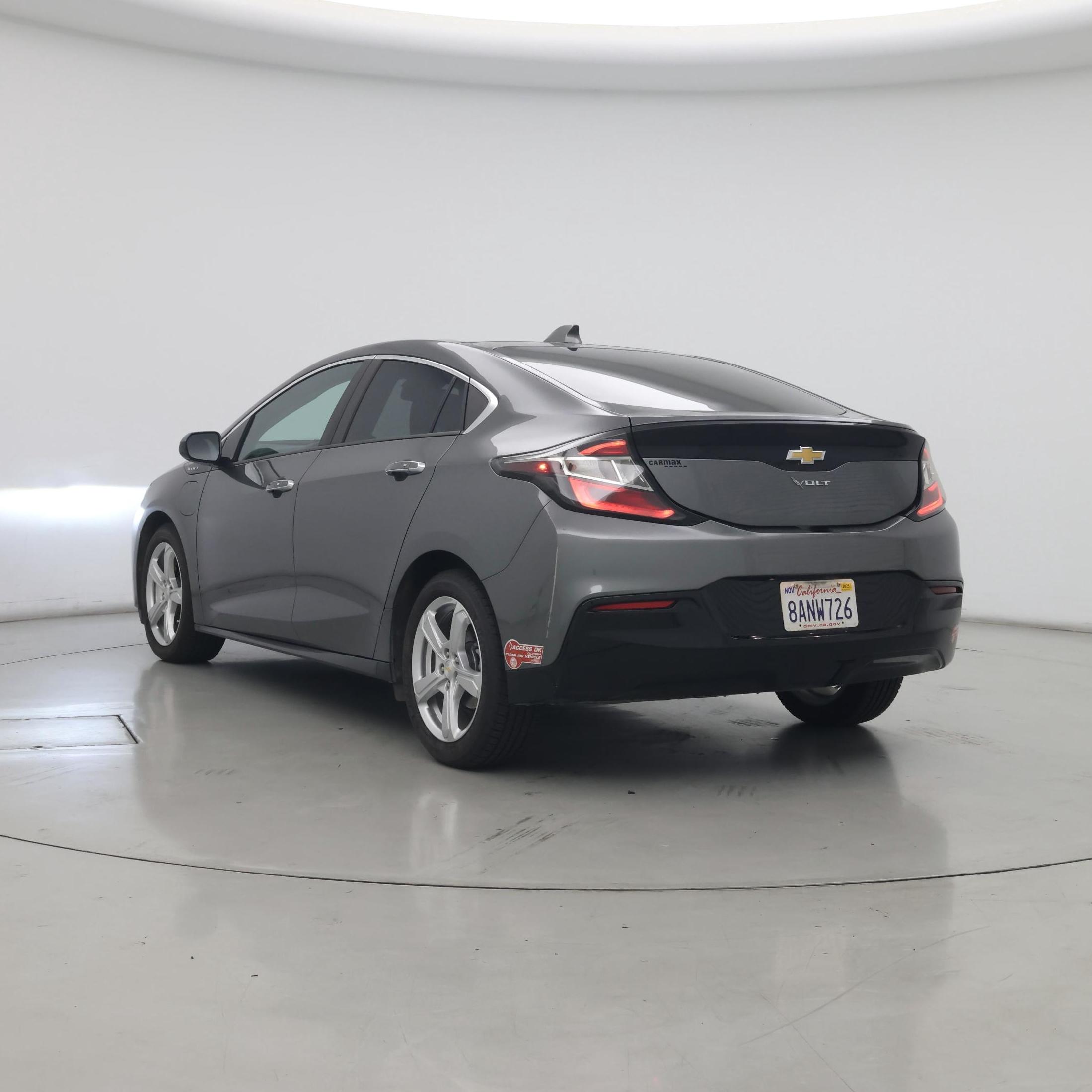 Thumbnail: 2017 Chevrolet Volt - 2