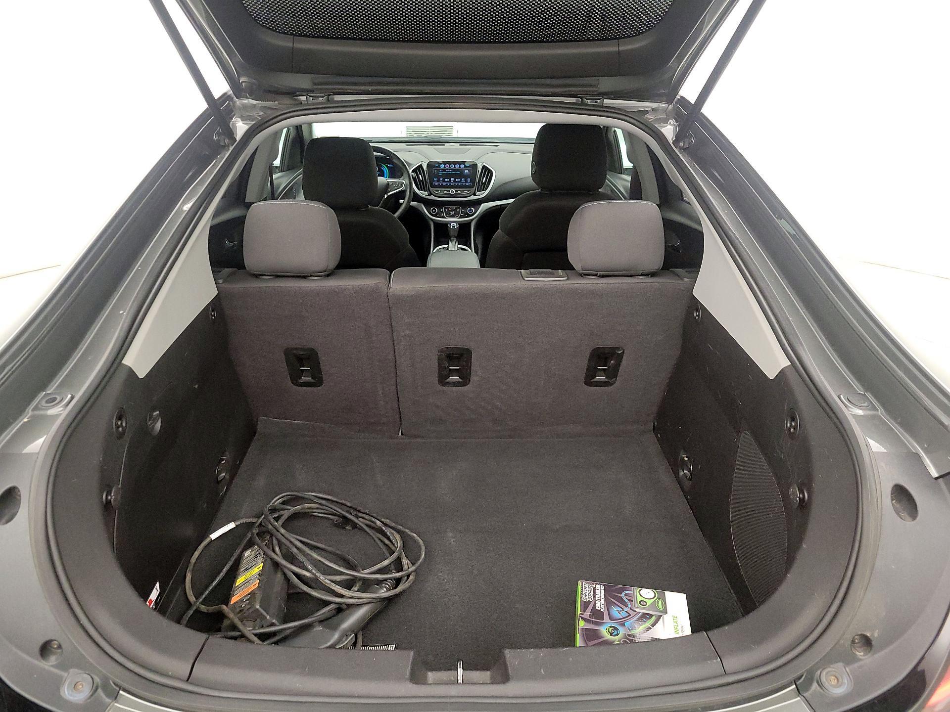Thumbnail: 2017 Chevrolet Volt - 20