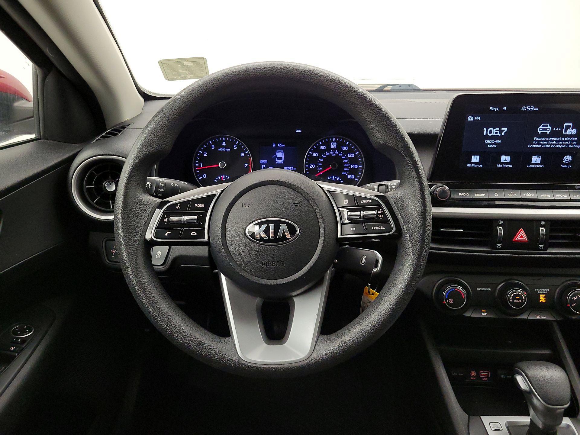 Thumbnail: 2020 Kia Forte - 10