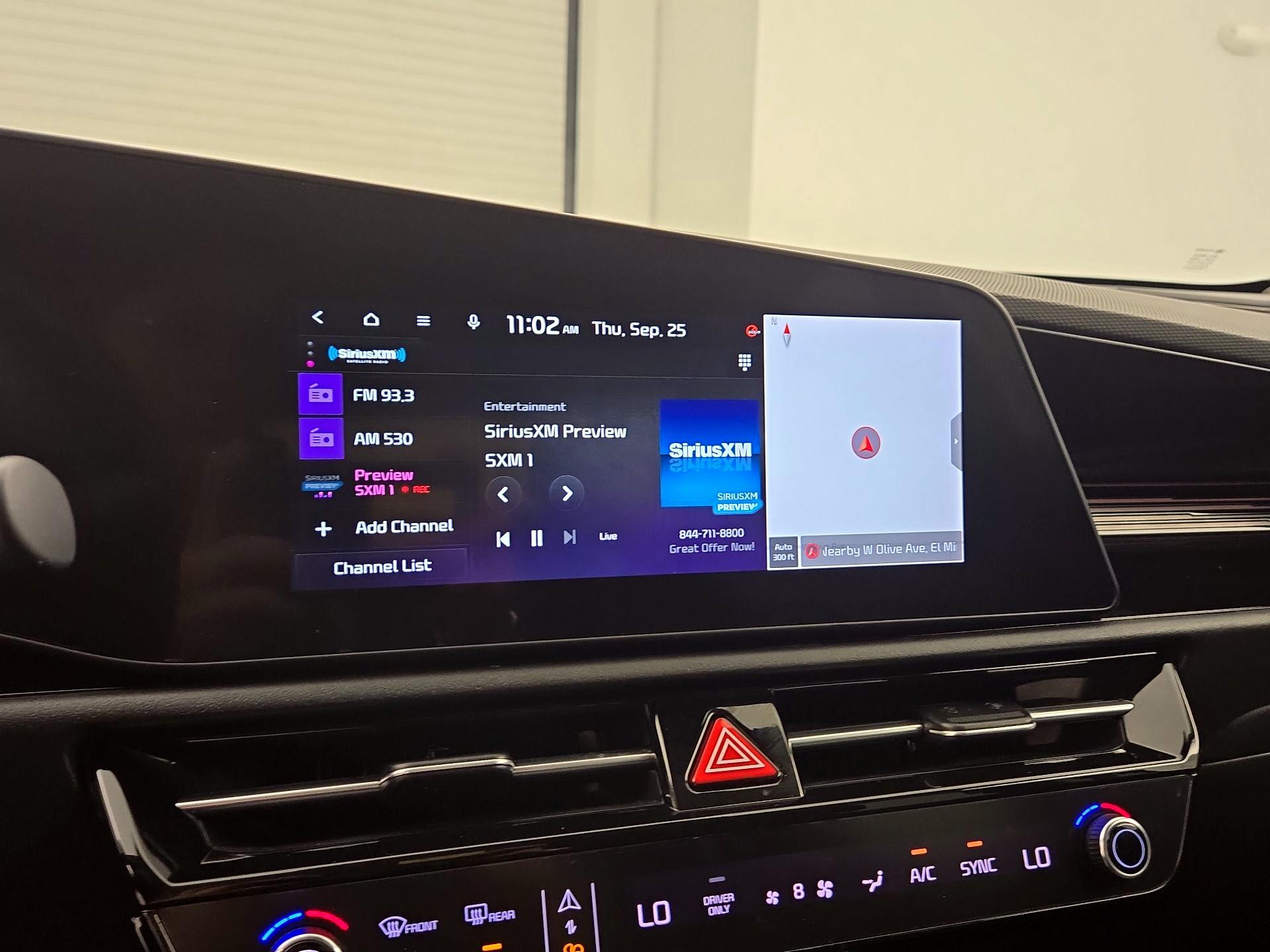 Thumbnail: 2023 Kia Niro - 16