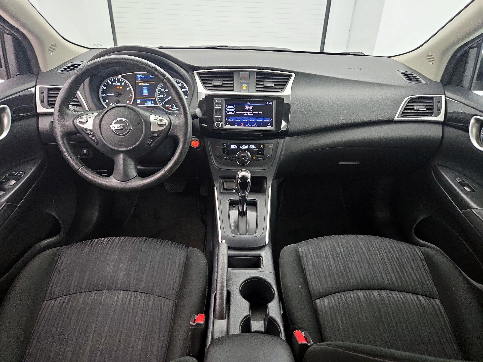 Thumbnail: 2019 Nissan Sentra - 9