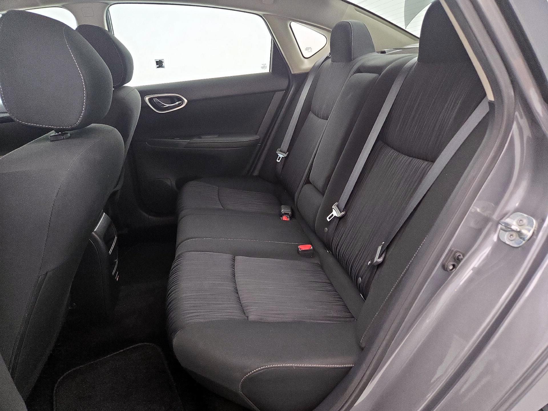 Thumbnail: 2019 Nissan Sentra - 19