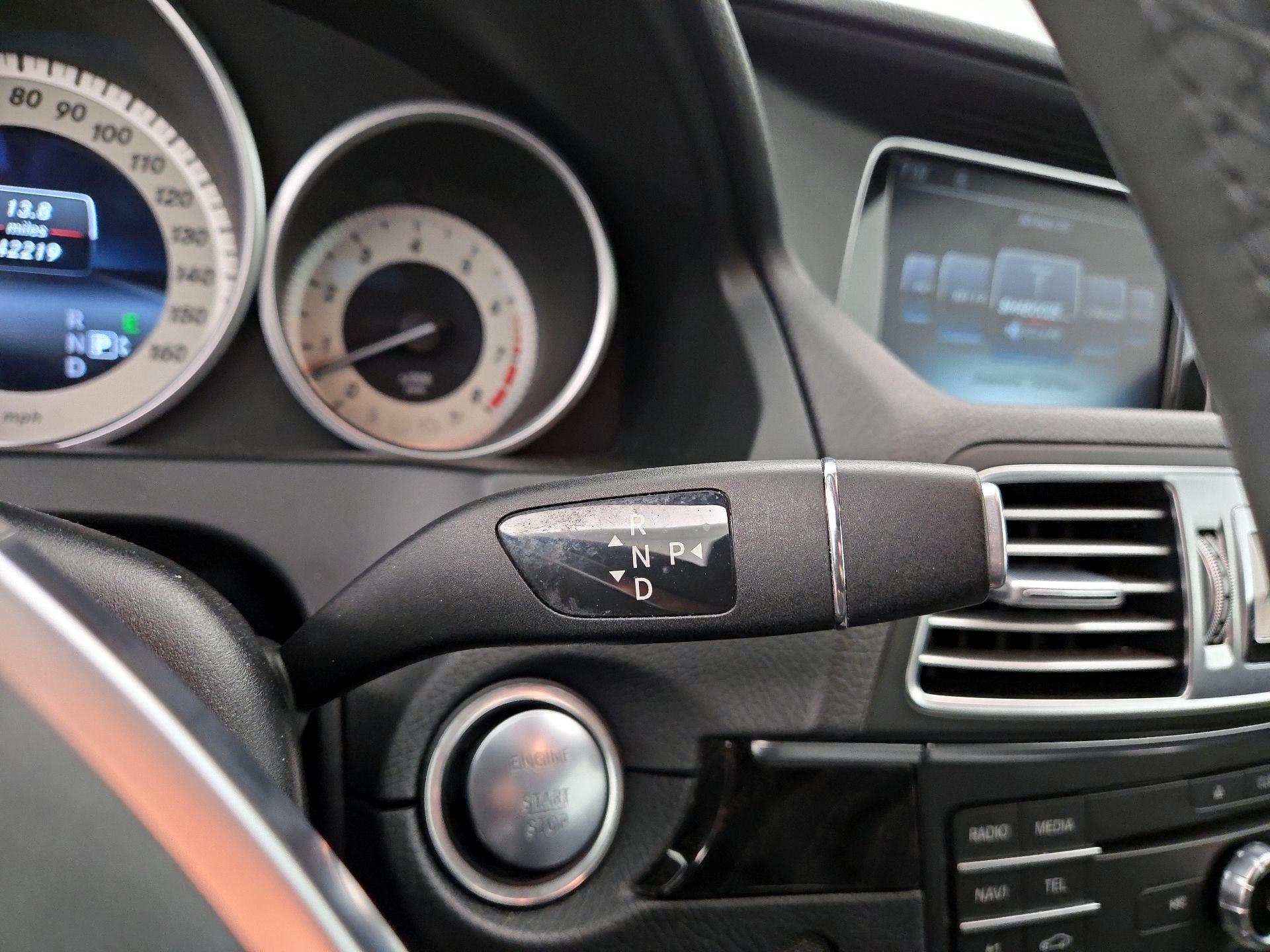 Thumbnail: 2016 Mercedes-Benz E-Class - 18