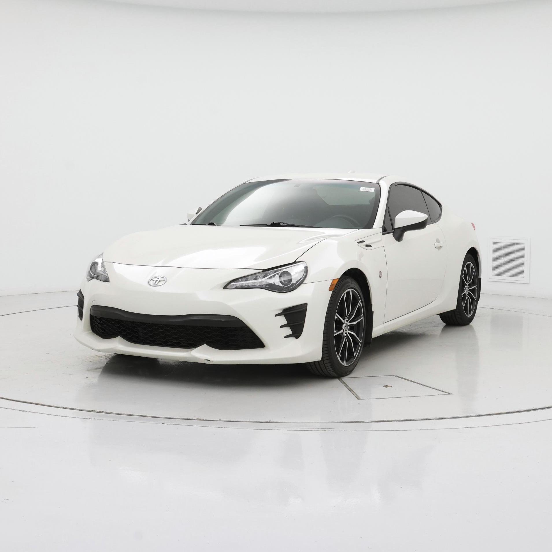 Thumbnail: 2017 Toyota 86 - 4