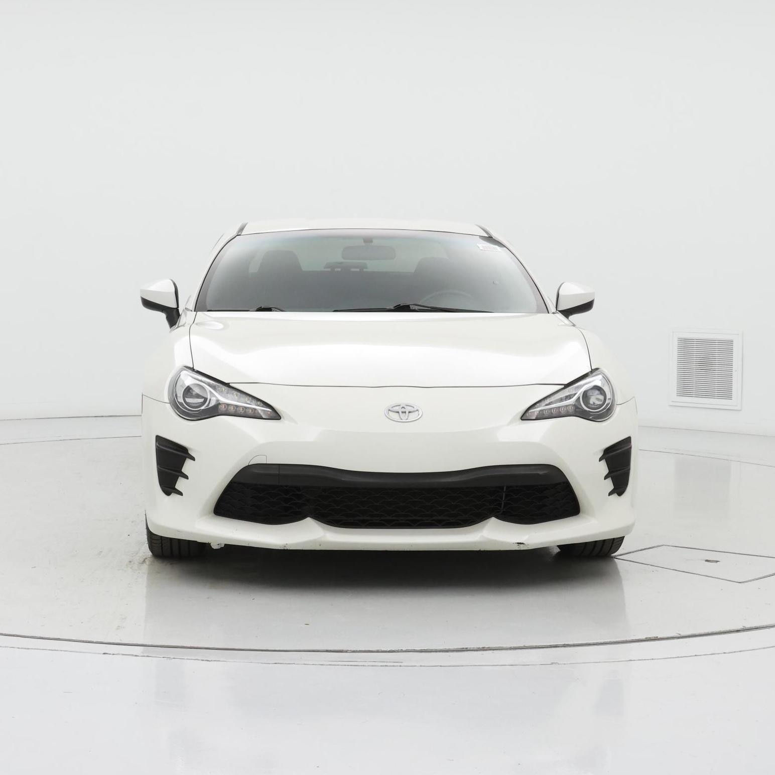 Thumbnail: 2017 Toyota 86 - 5