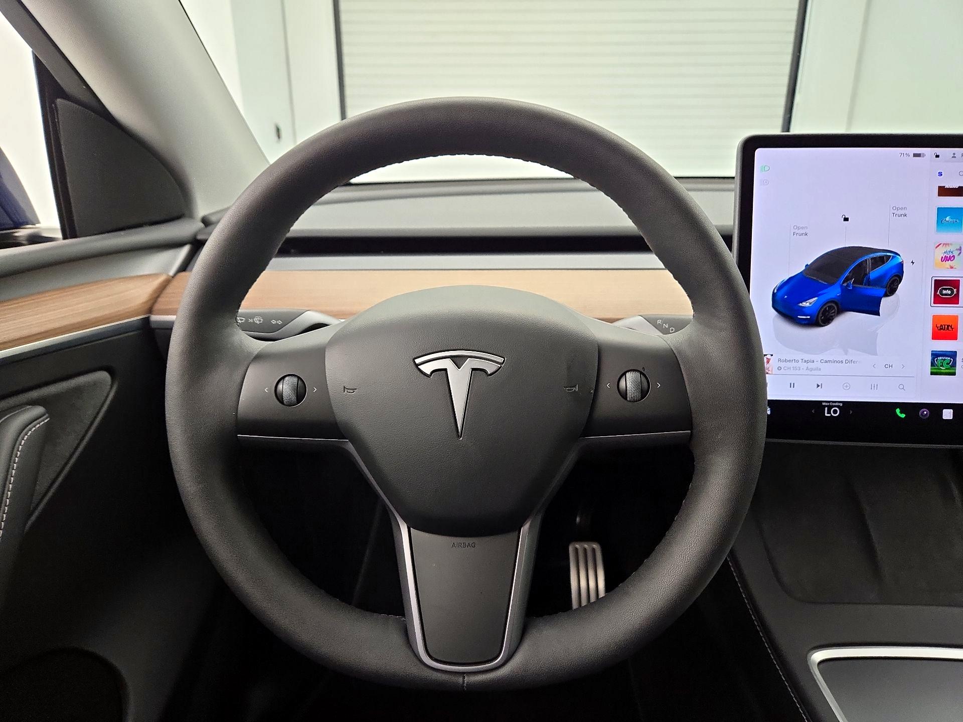 Thumbnail: 2024 Tesla Model Y - 10