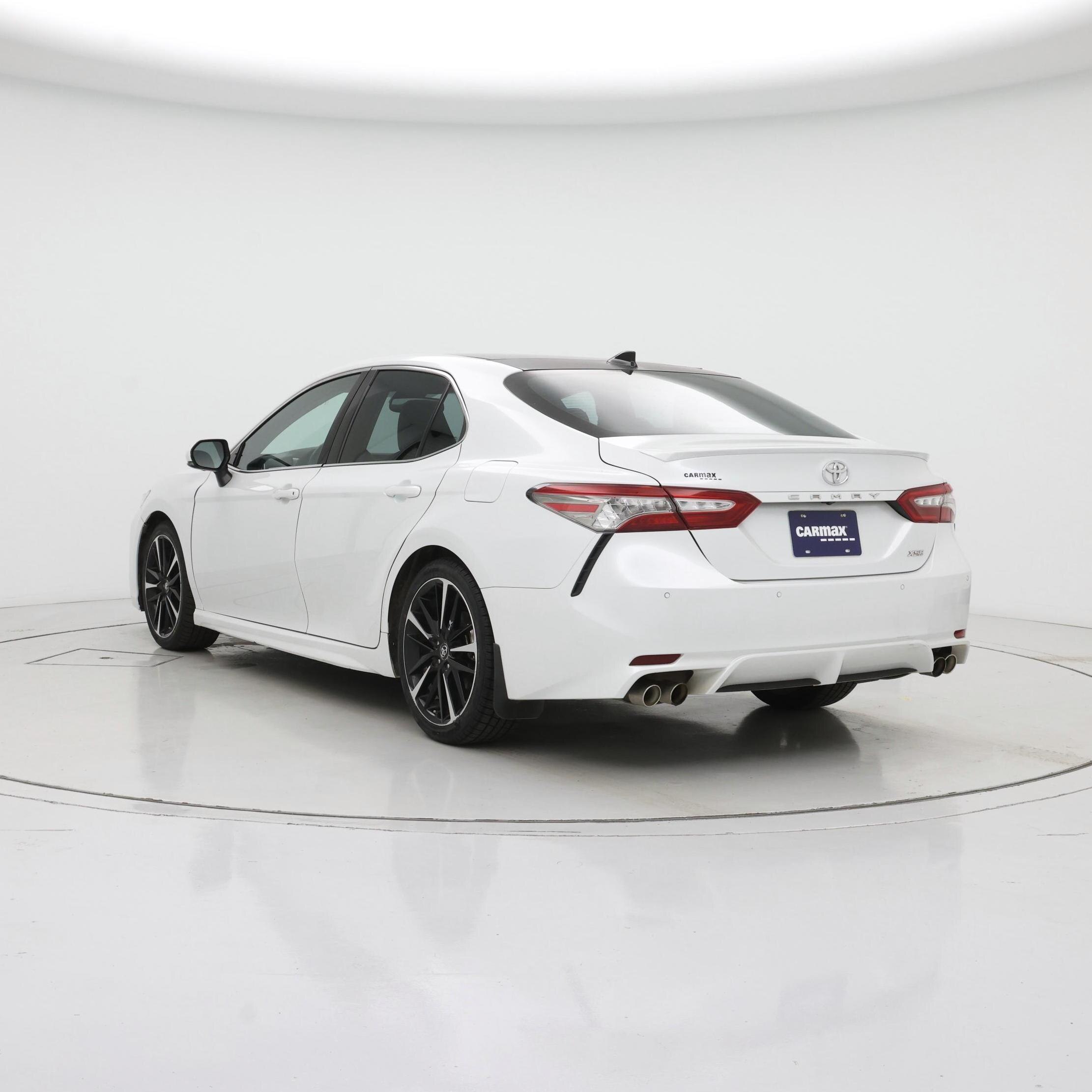 Thumbnail: 2018 Toyota Camry - 2
