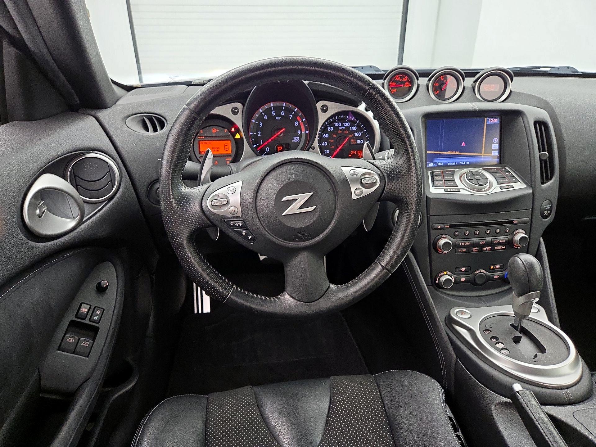 Thumbnail: 2016 Nissan Z - 10