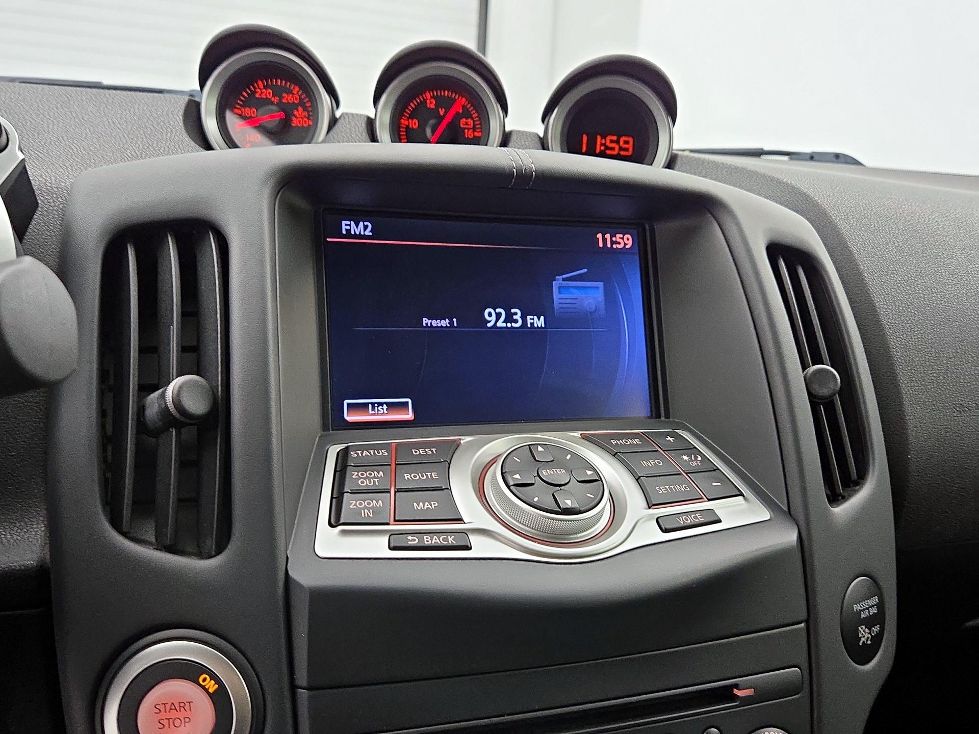 Thumbnail: 2016 Nissan Z - 16