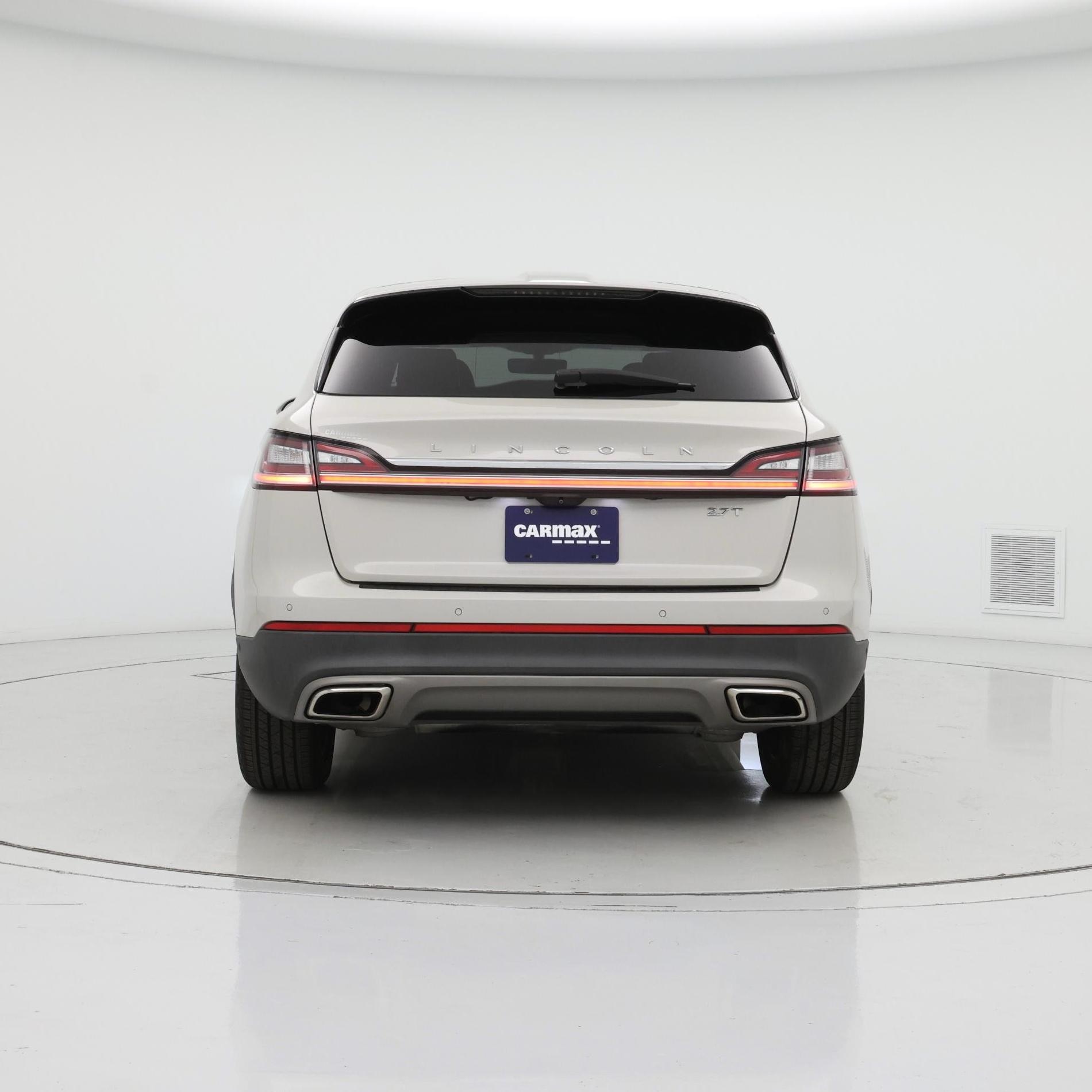 Thumbnail: 2019 Lincoln Nautilus - 6