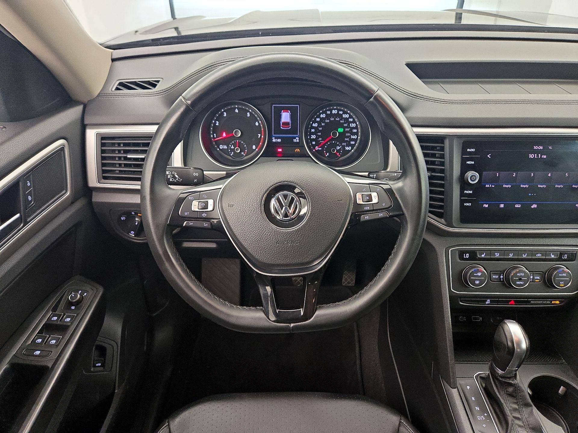 Thumbnail: 2019 Volkswagen Atlas - 10