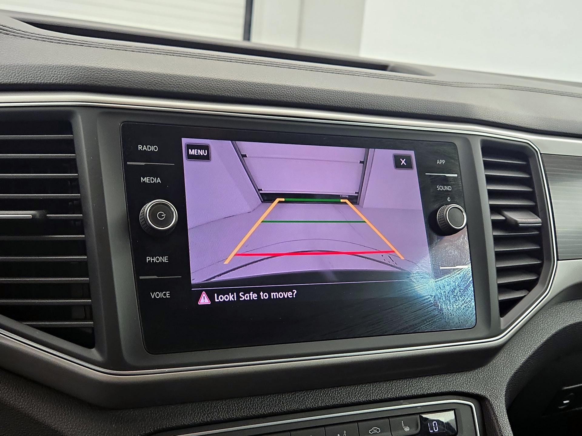Thumbnail: 2019 Volkswagen Atlas - 14