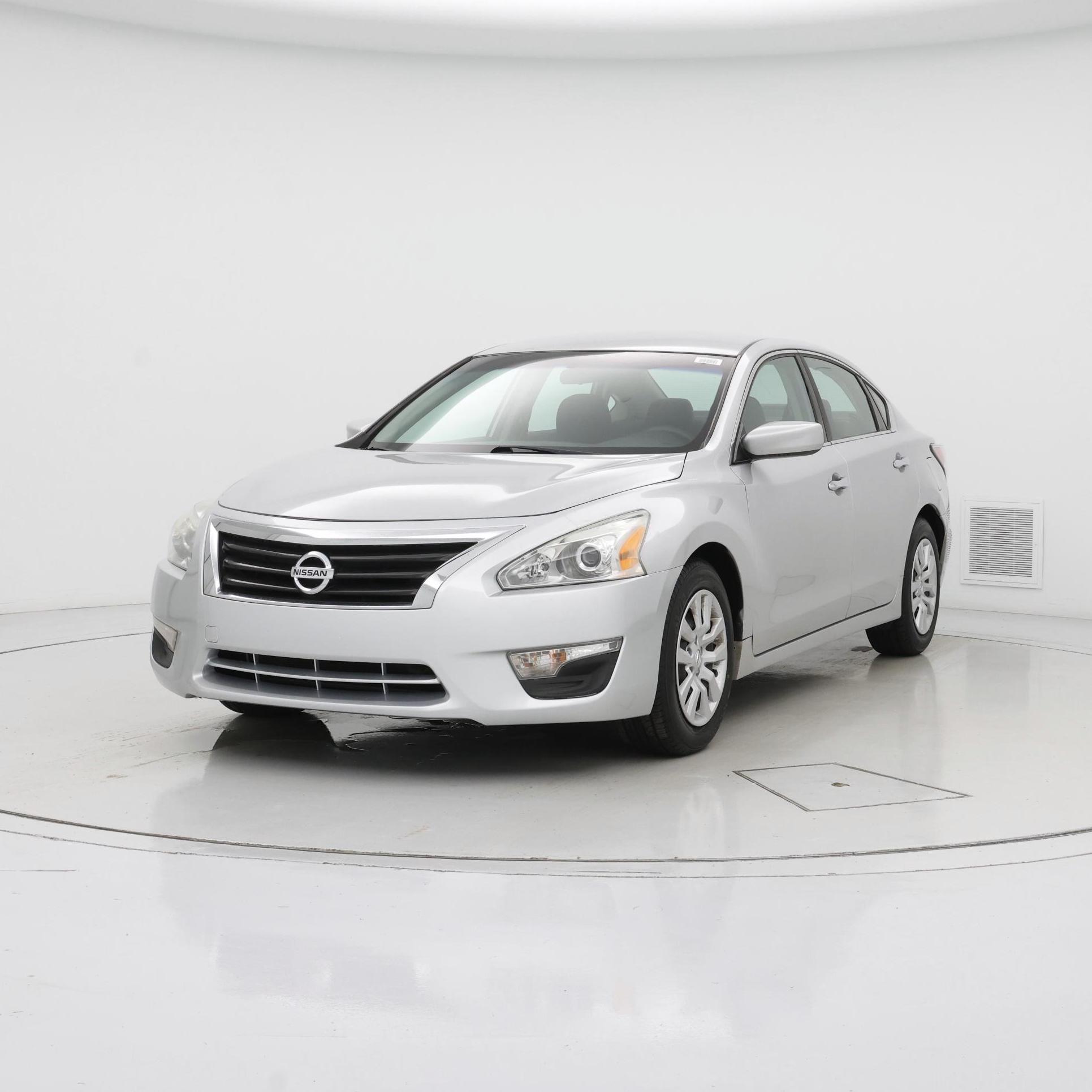 Thumbnail: 2014 Nissan Altima - 4