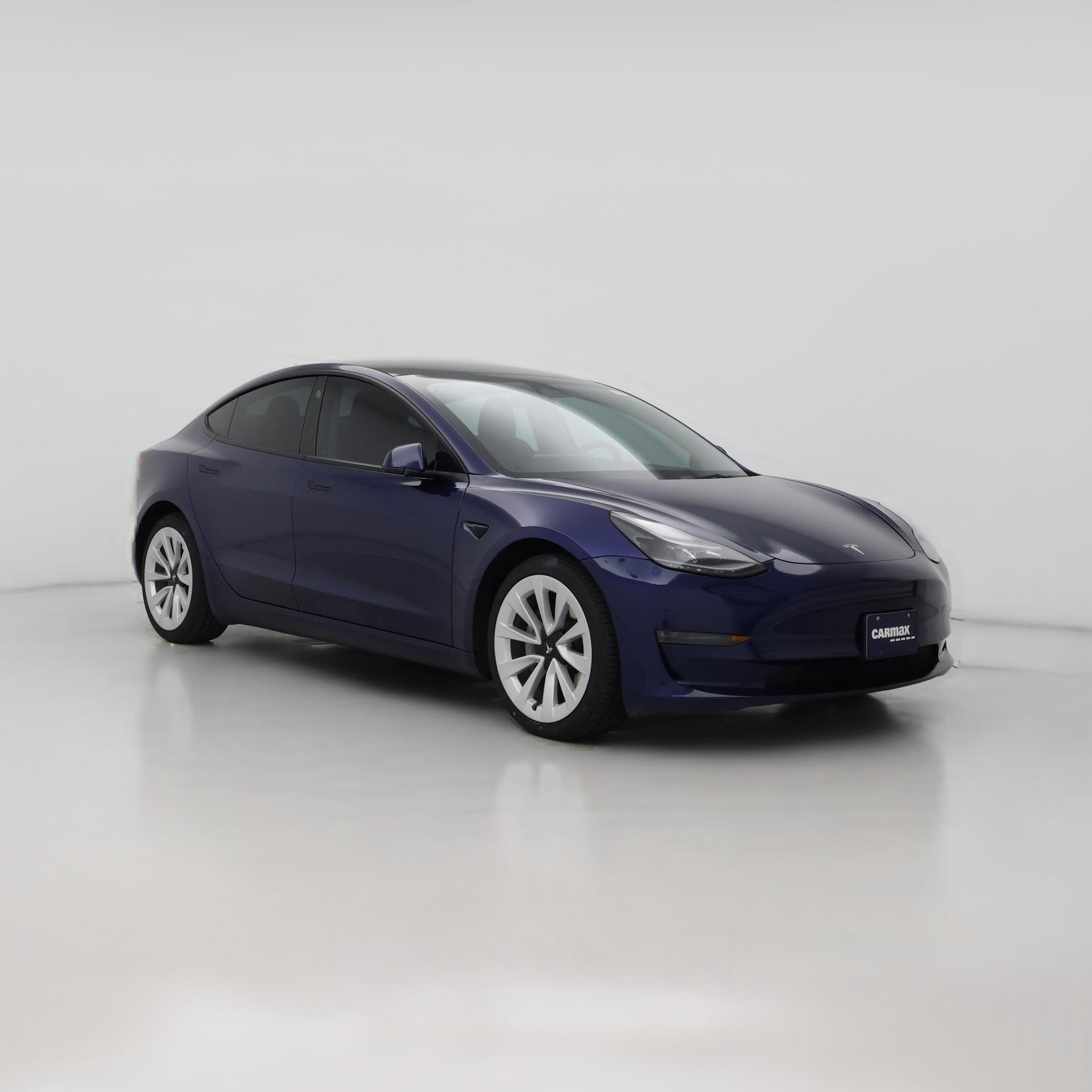 Thumbnail: 2022 Tesla Model 3 - 1
