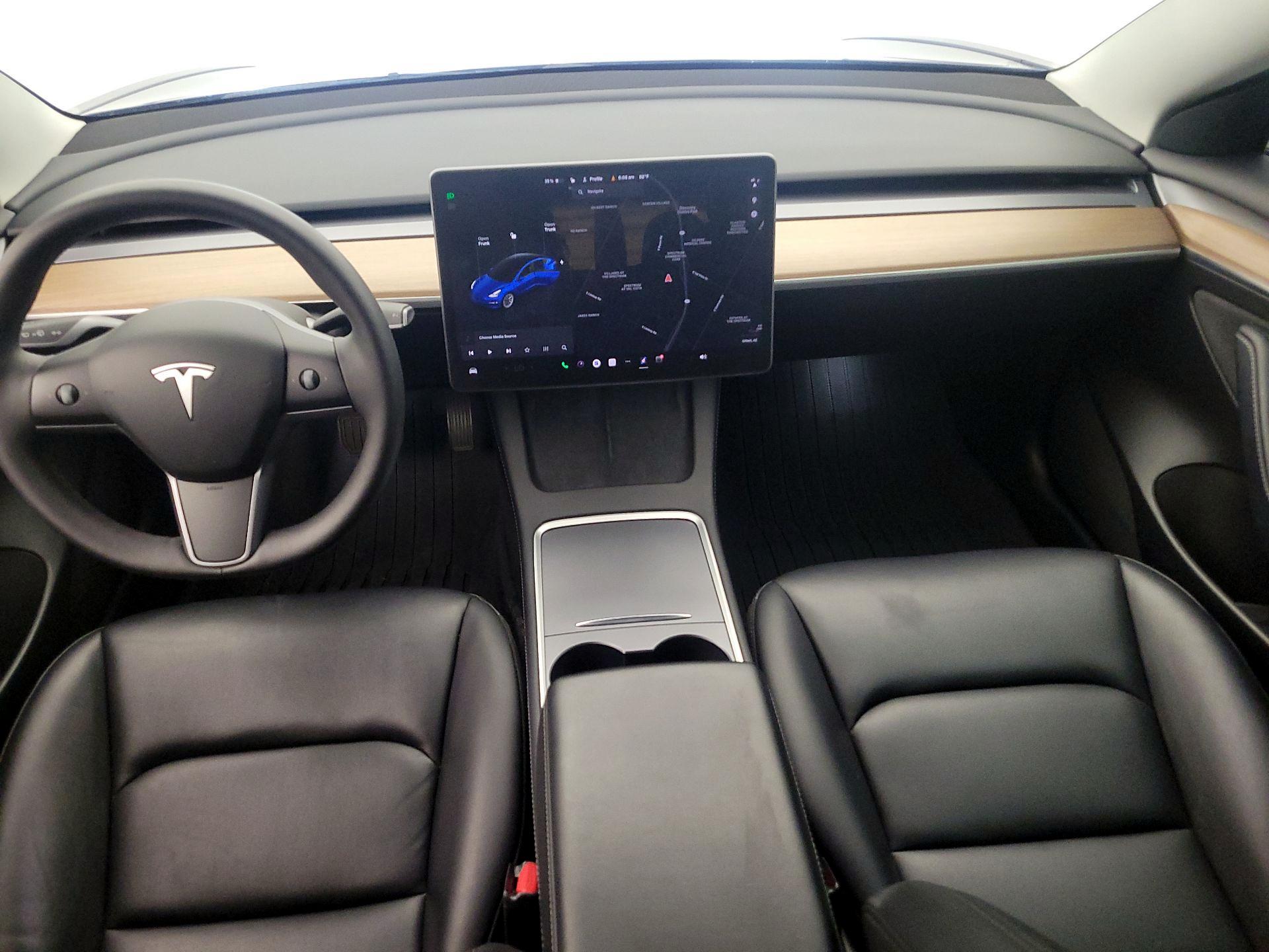 Thumbnail: 2022 Tesla Model 3 - 9