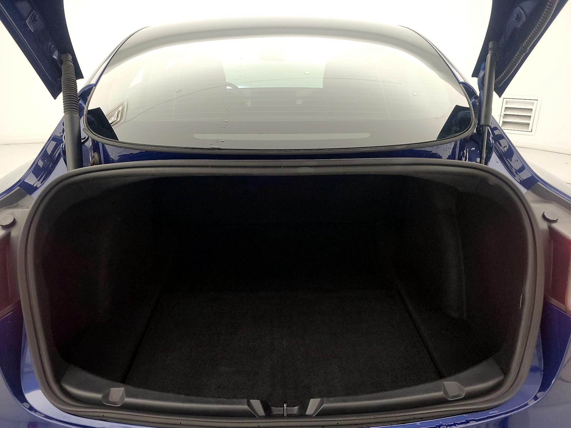 Thumbnail: 2022 Tesla Model 3 - 19