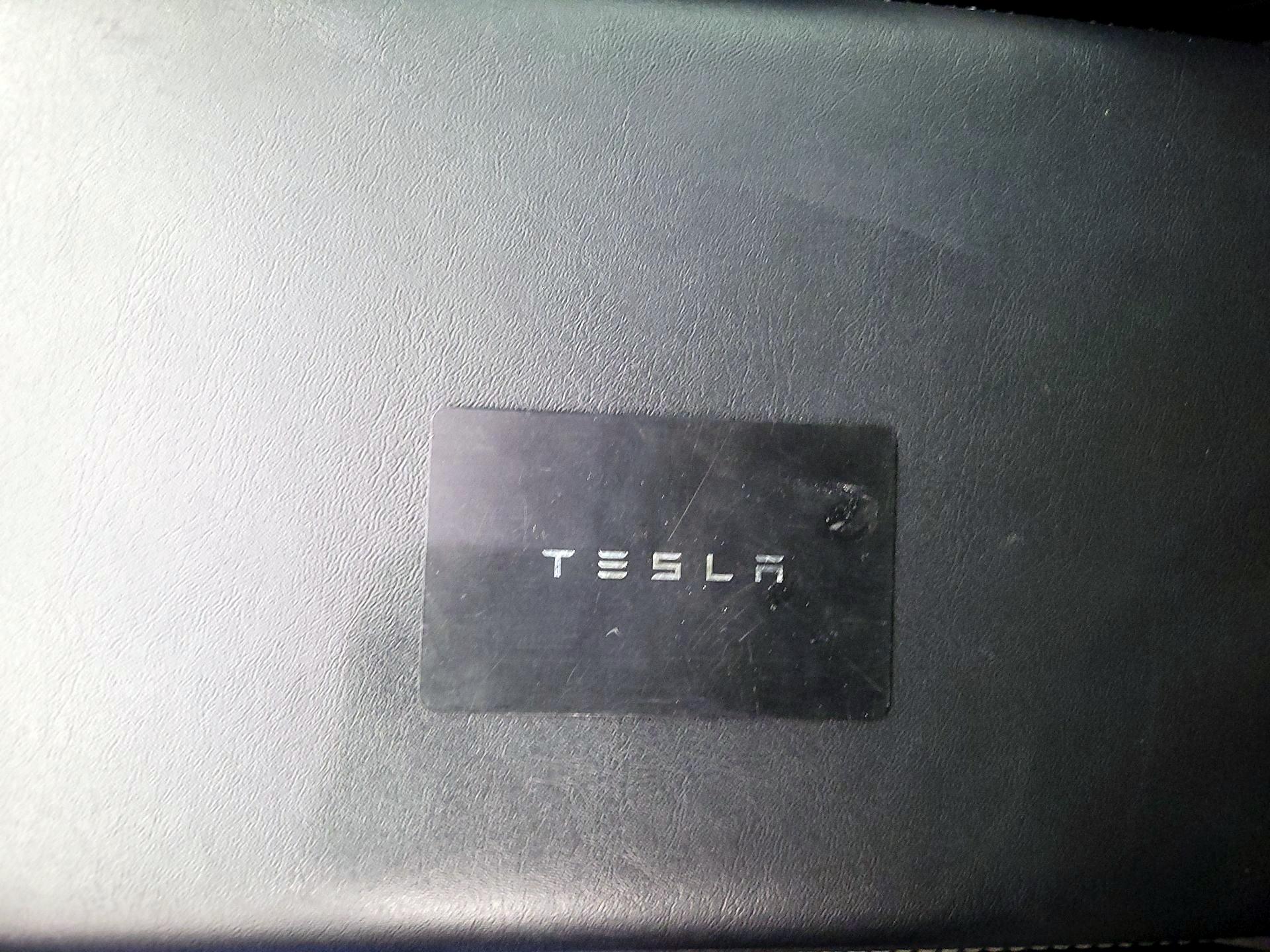 Thumbnail: 2022 Tesla Model 3 - 20