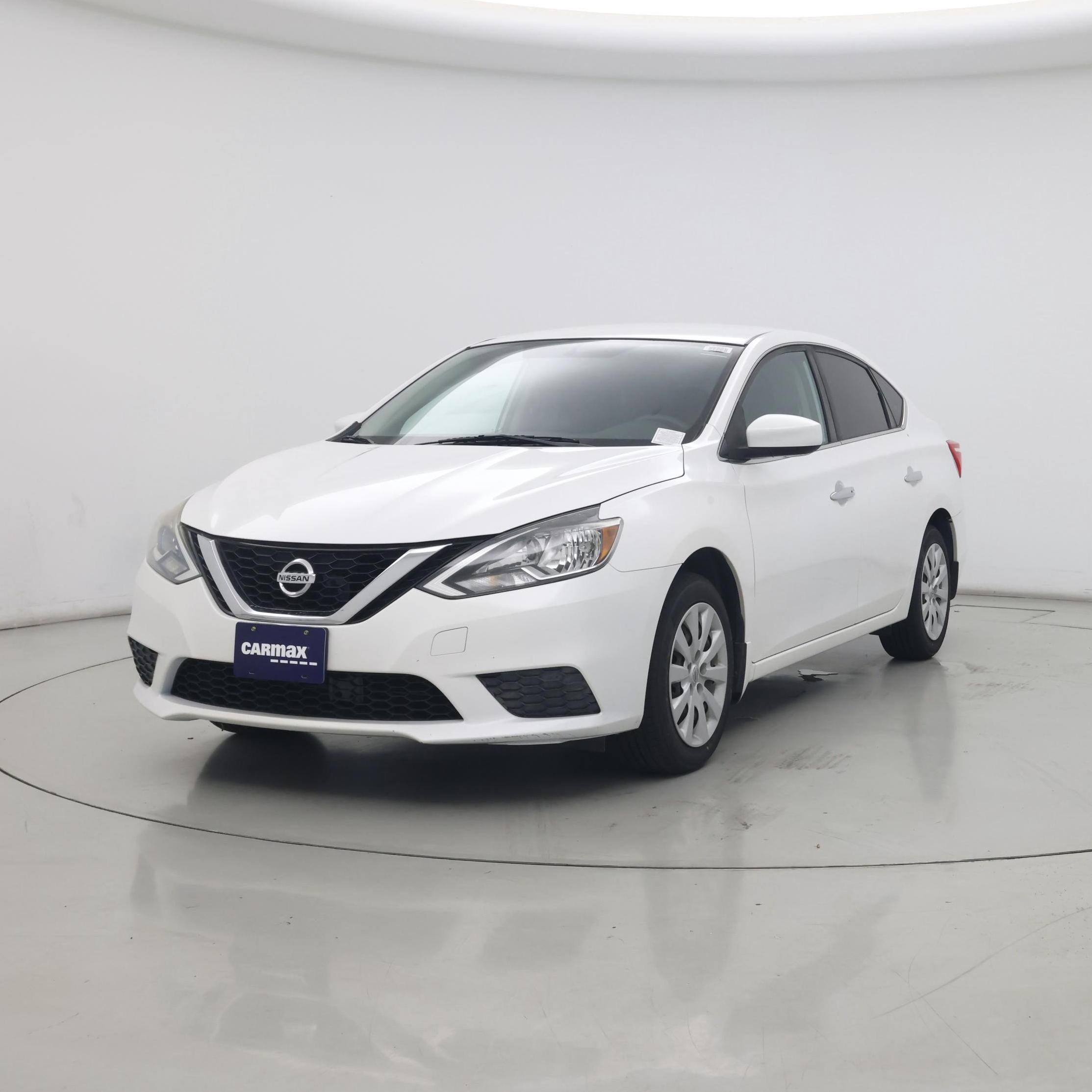Thumbnail: 2017 Nissan Sentra - 4