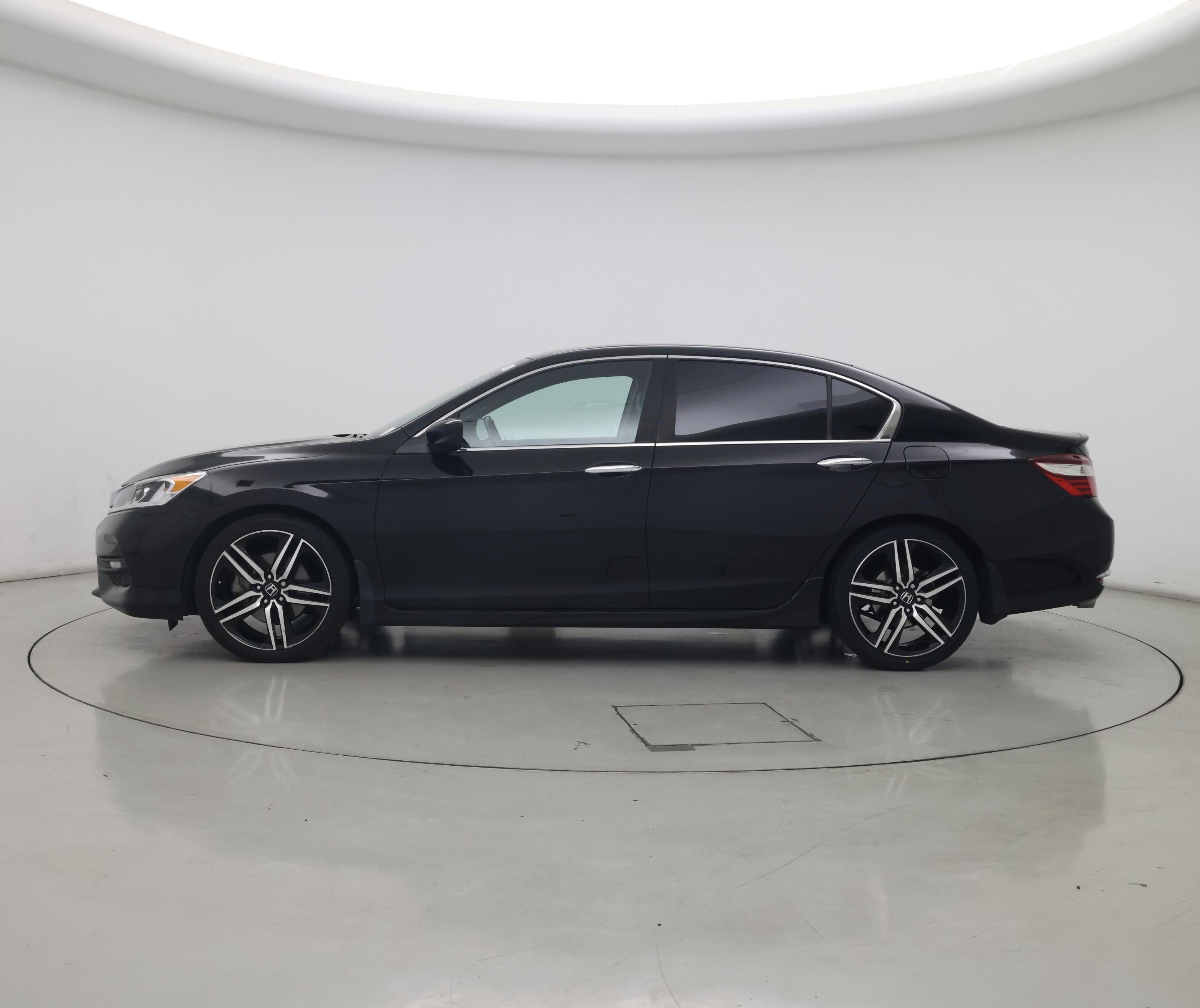 Thumbnail: 2017 Honda Accord - 3